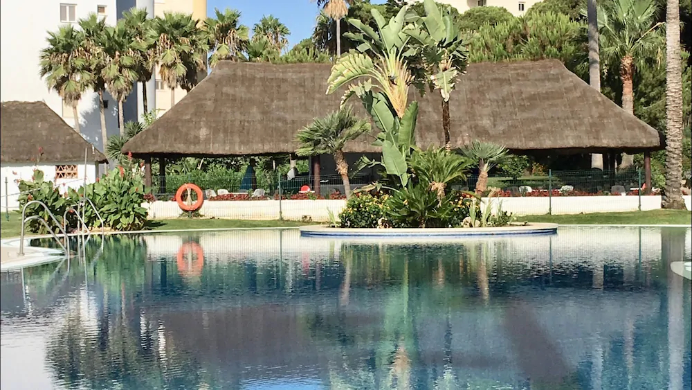 Mi Capricho Beach Apartments