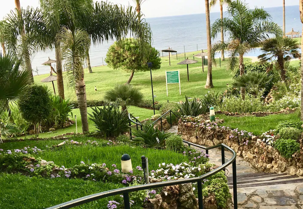 Mi Capricho Beach Apartments