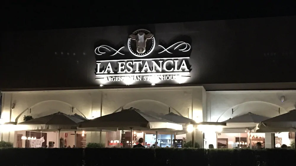 Mi Capricho Beach Apartments