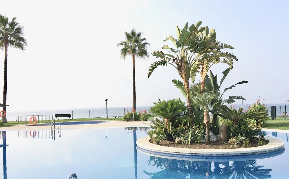 Mi Capricho Beach Apartments