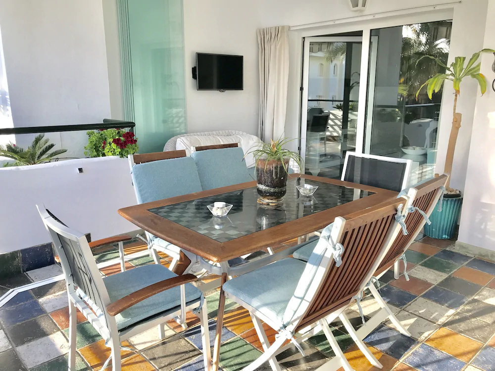 Mi Capricho Beach Apartments