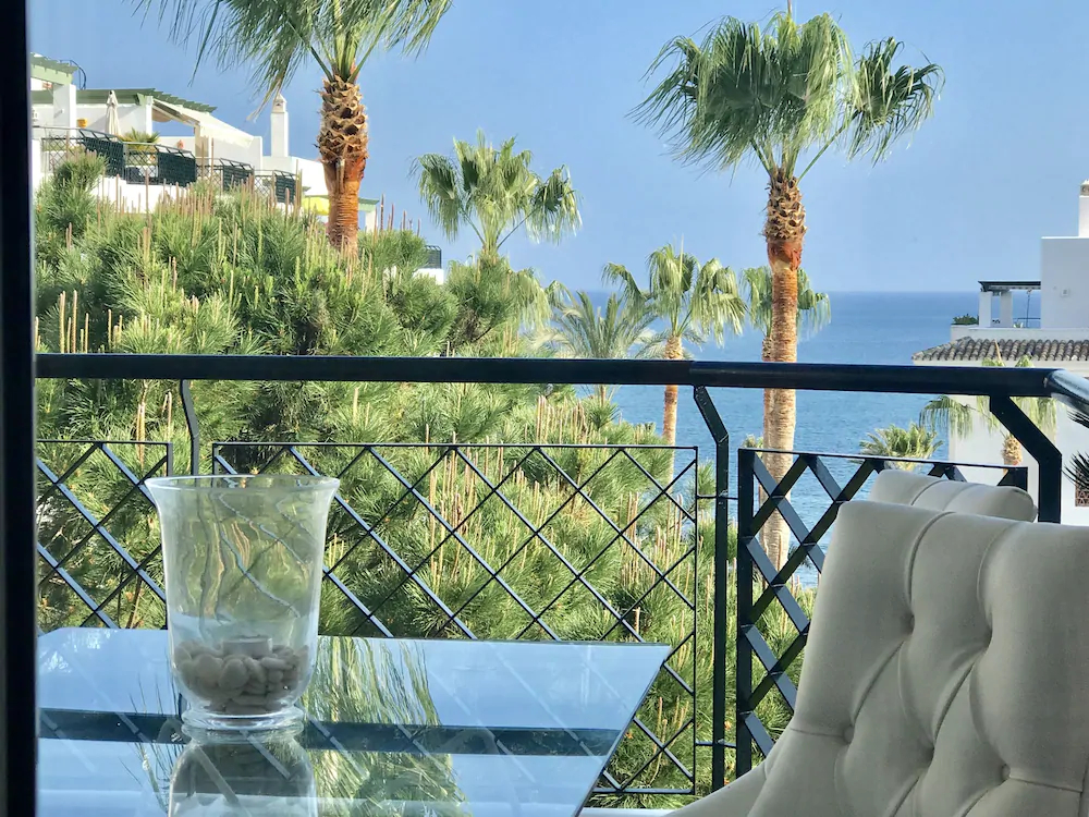 Mi Capricho Beach Apartments