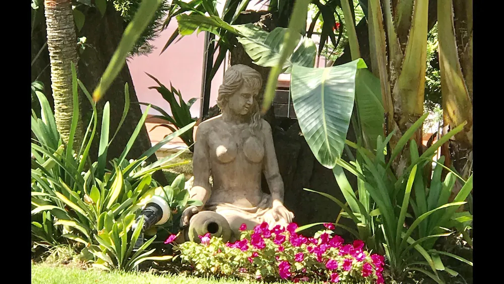 Mi Capricho Beach Apartments