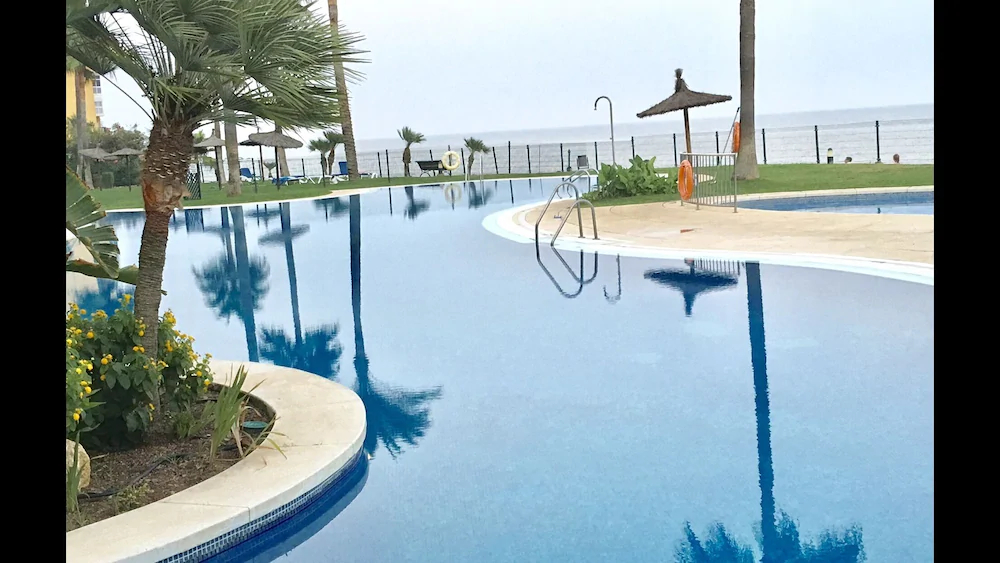 Mi Capricho Beach Apartments