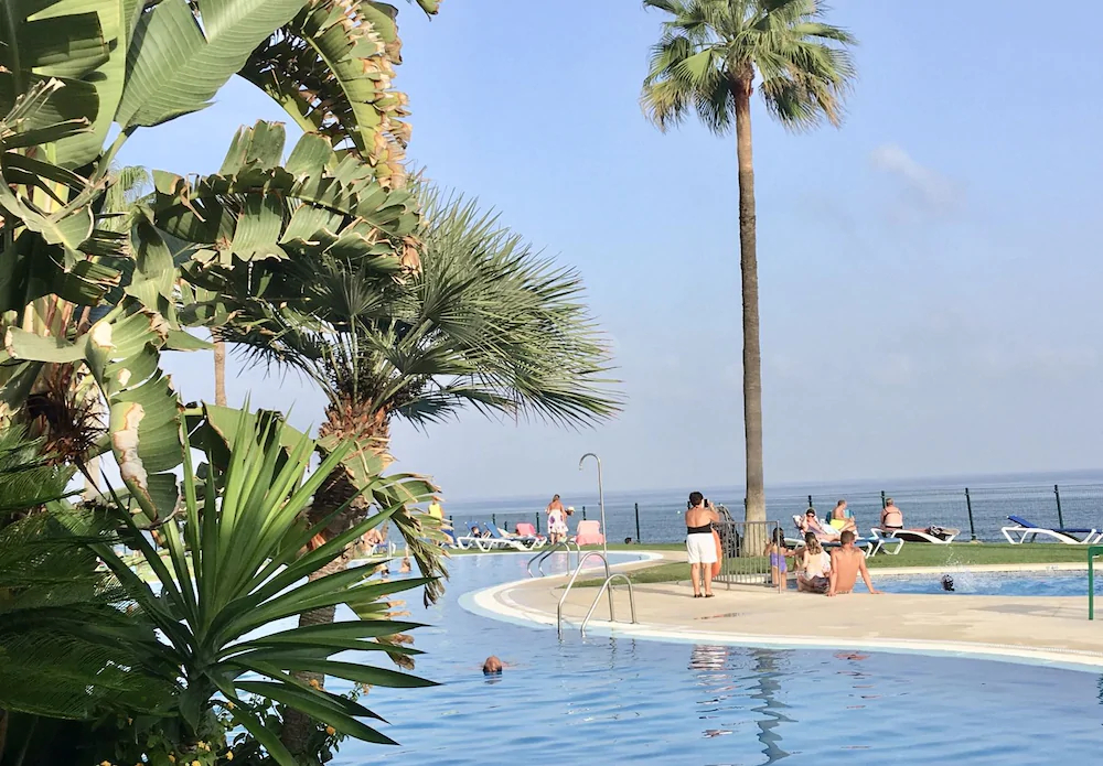 Mi Capricho Beach Apartments