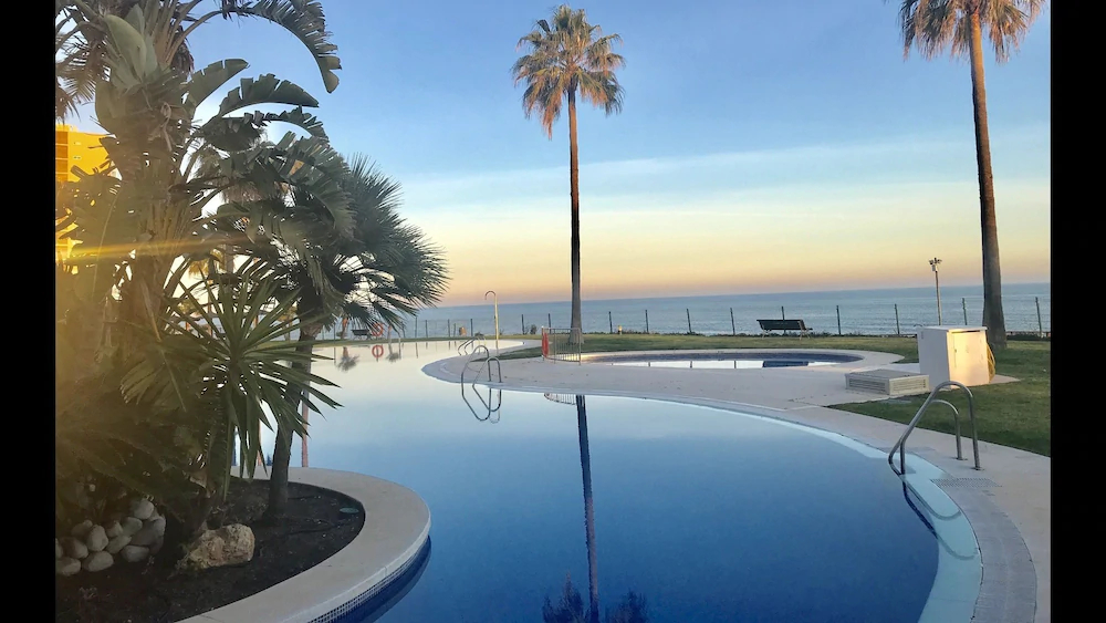 Mi Capricho Beach Apartments