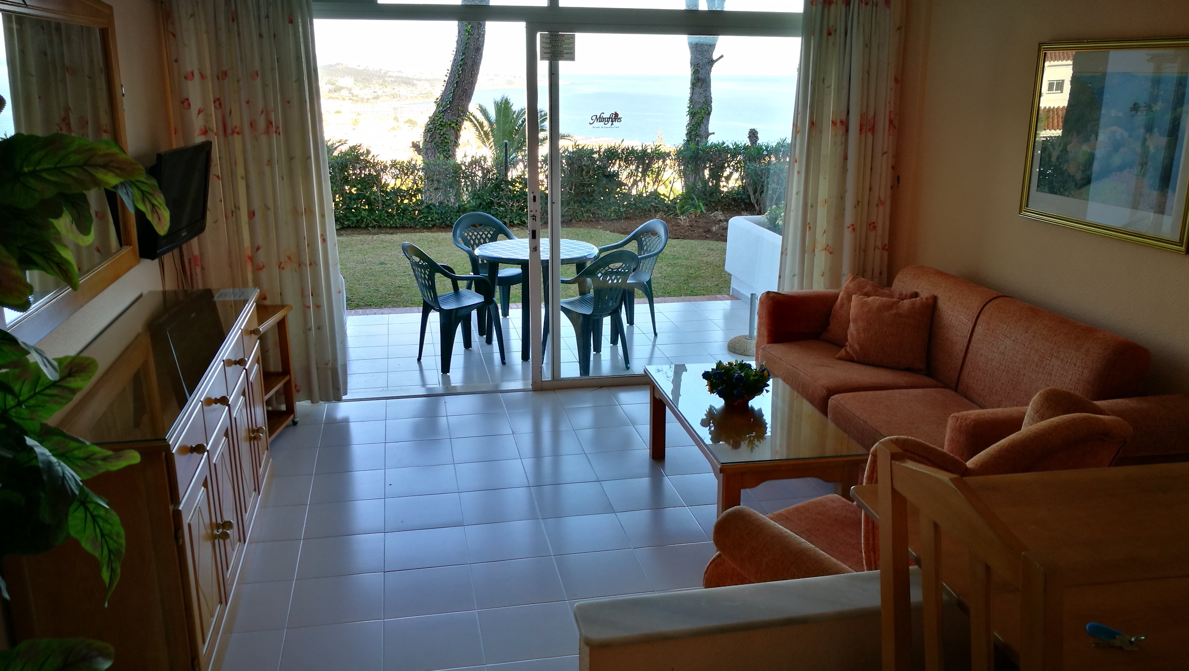 Miraflores Resort