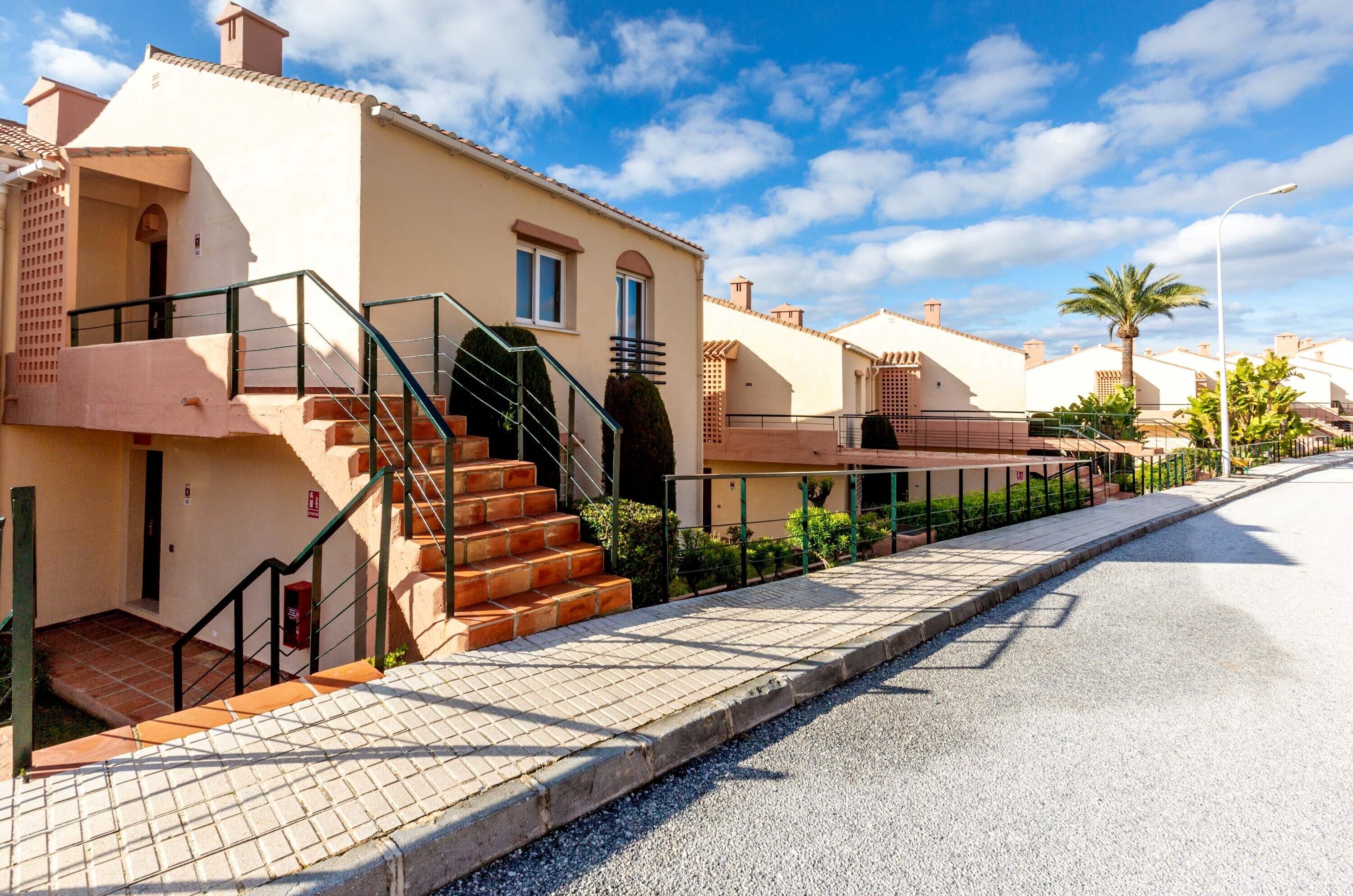 Ramada Hotel & Suites by Wyndham Costa del Sol Fuengirola