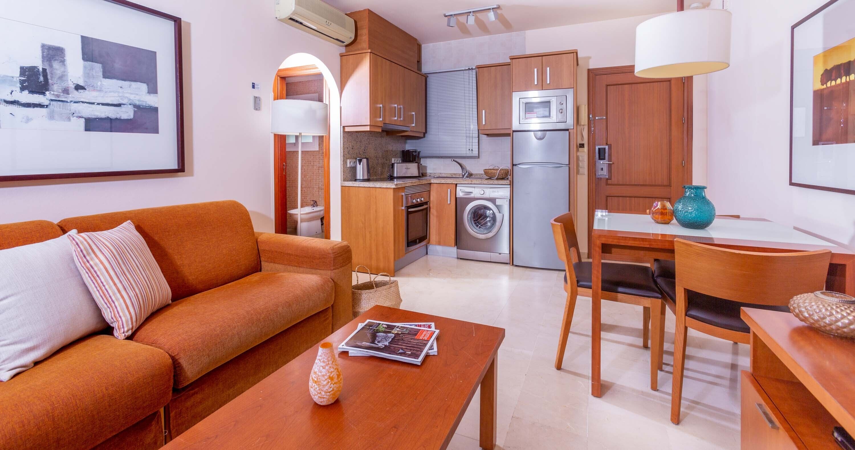 Ramada Hotel & Suites by Wyndham Costa del Sol Fuengirola