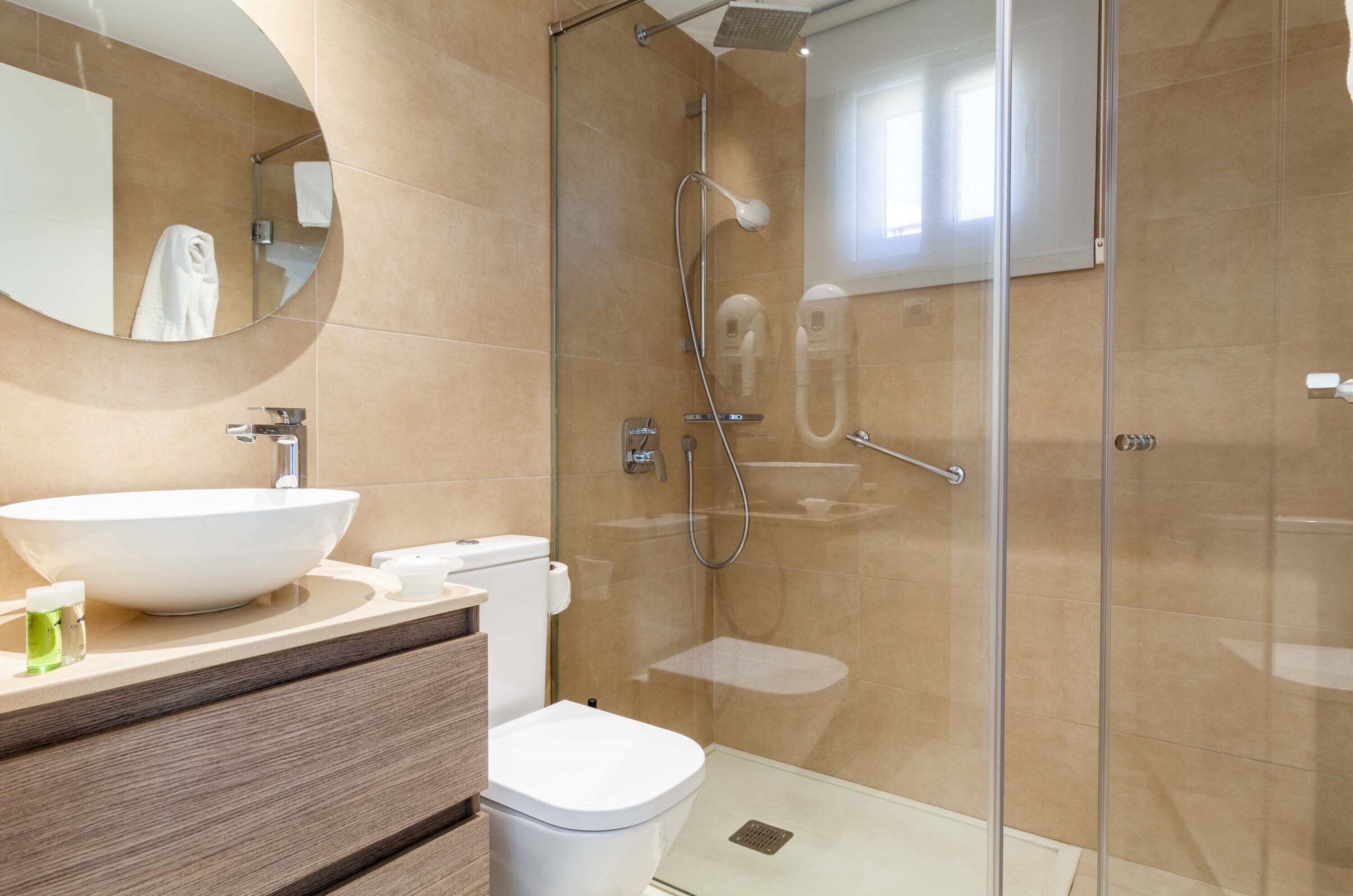 Ramada Hotel & Suites by Wyndham Costa del Sol Fuengirola