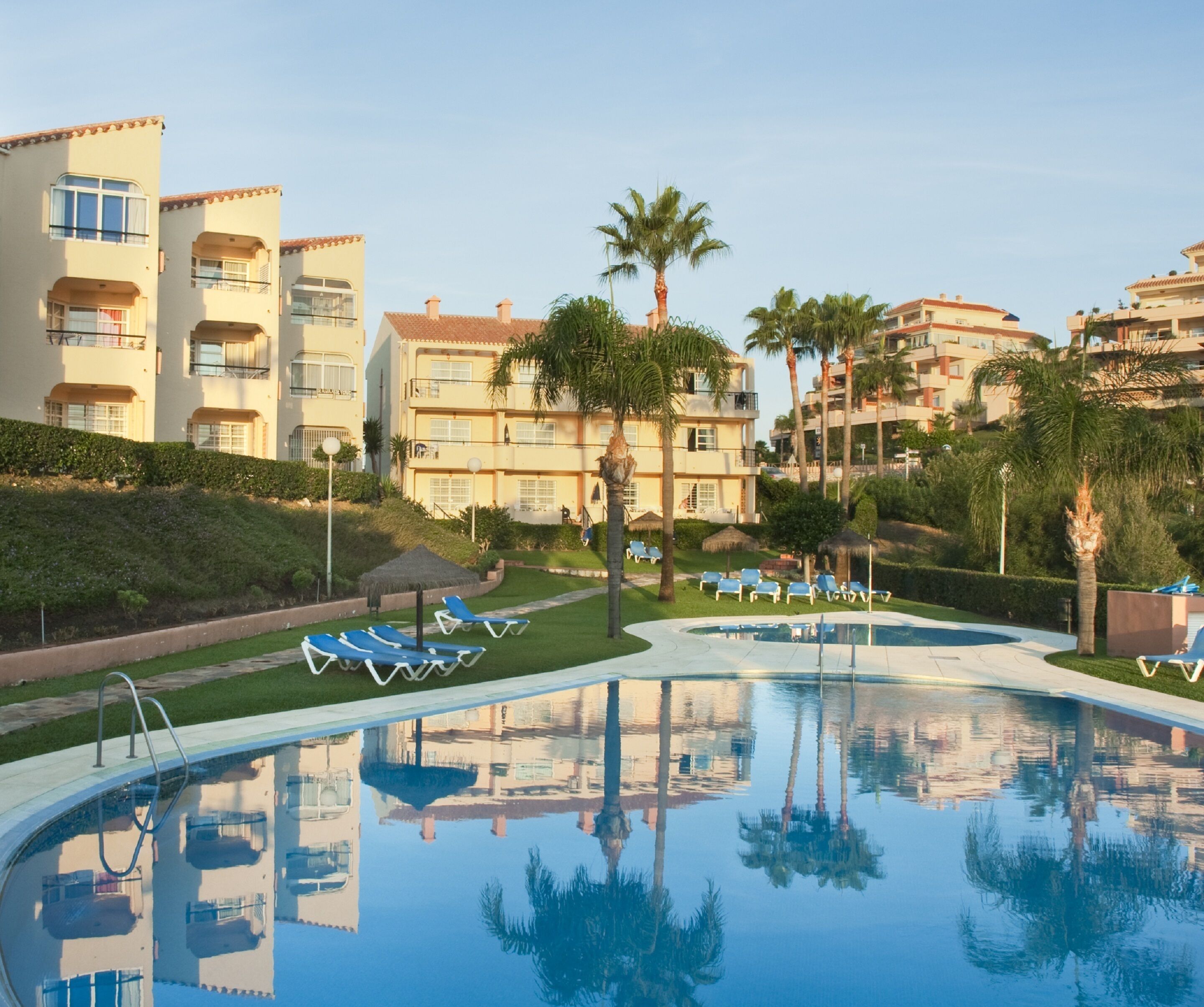 Ramada Hotel & Suites by Wyndham Costa del Sol Fuengirola