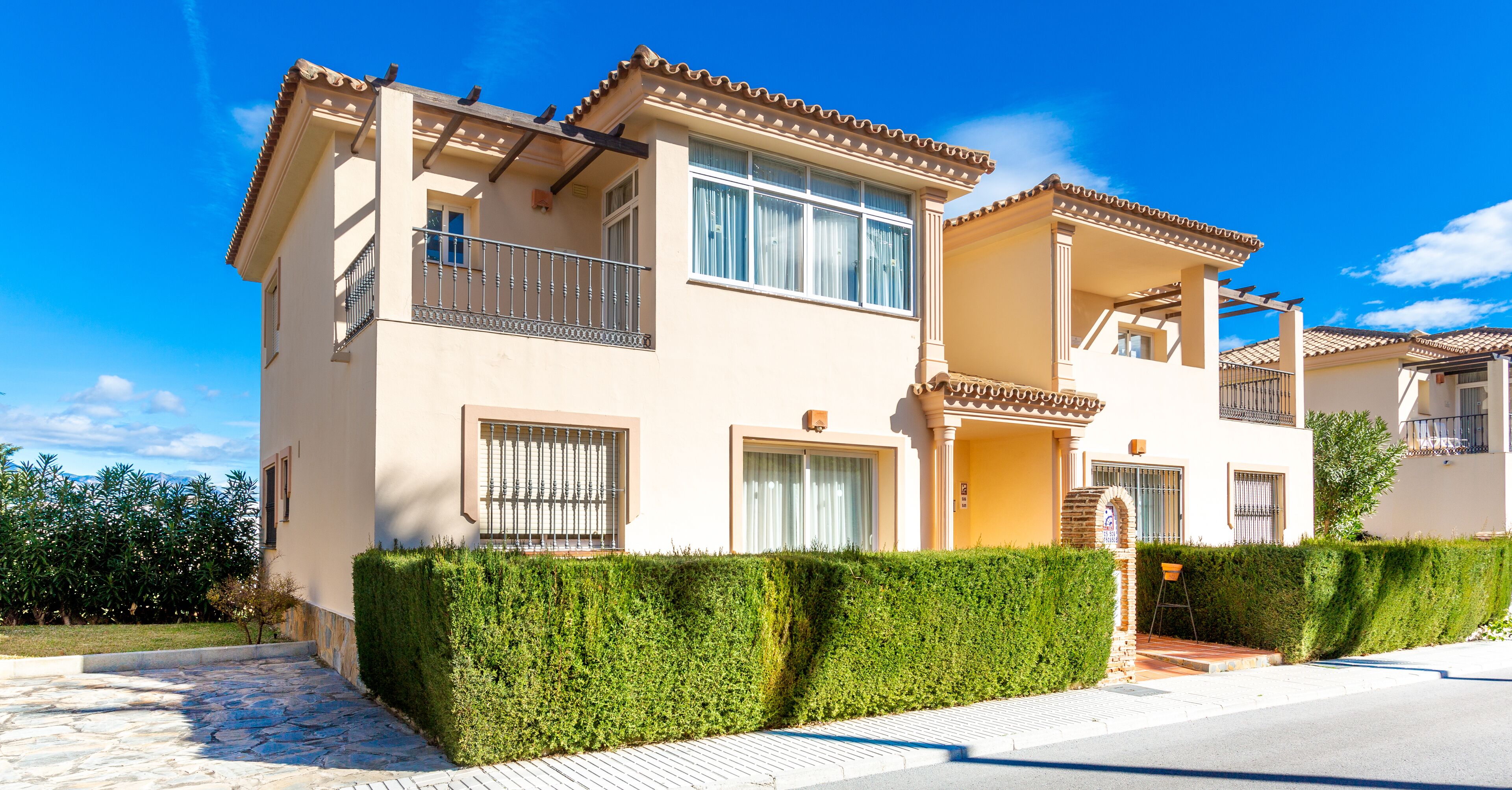 Ramada Hotel & Suites by Wyndham Costa del Sol Fuengirola