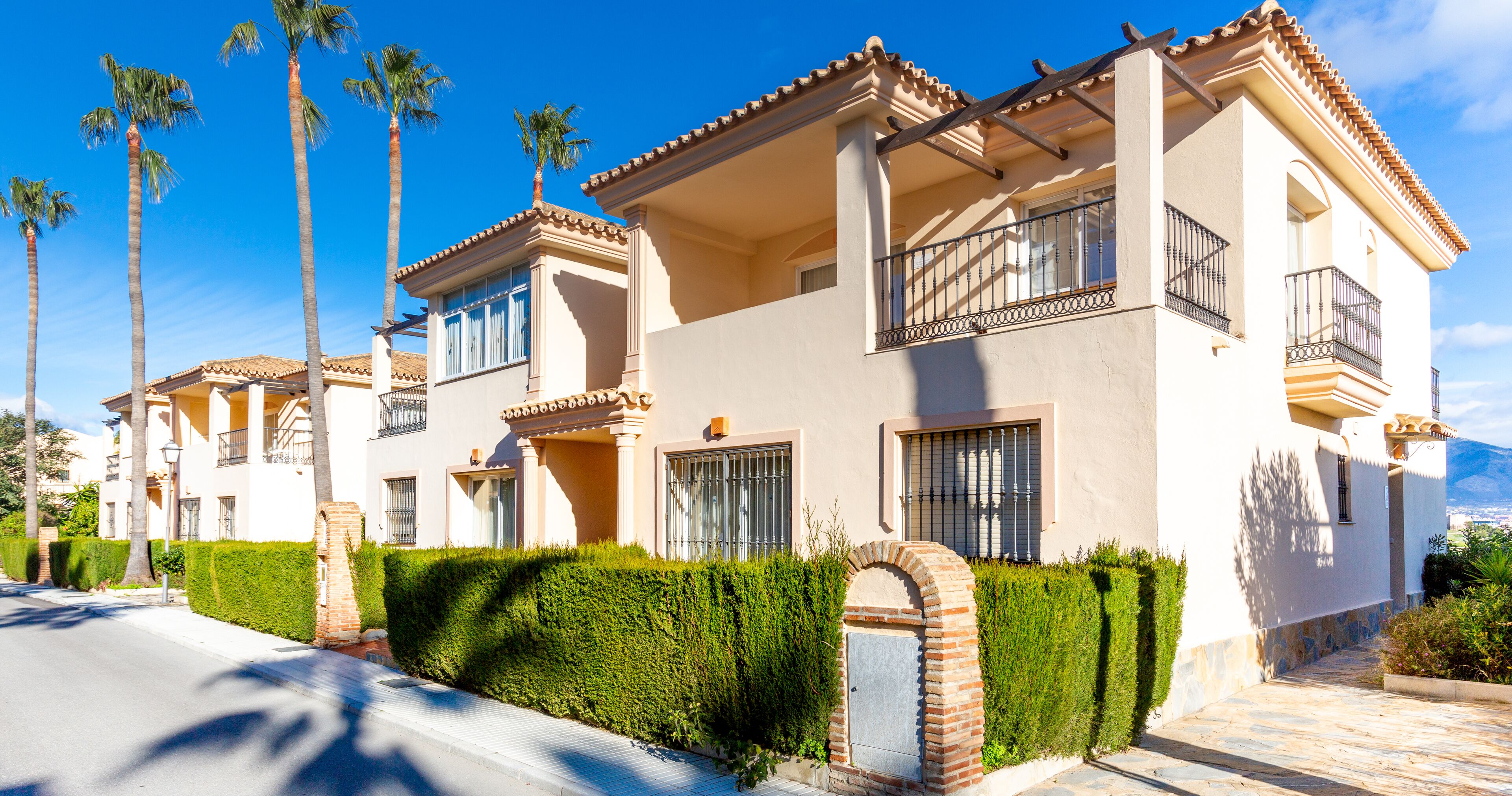Ramada Hotel & Suites by Wyndham Costa del Sol Fuengirola