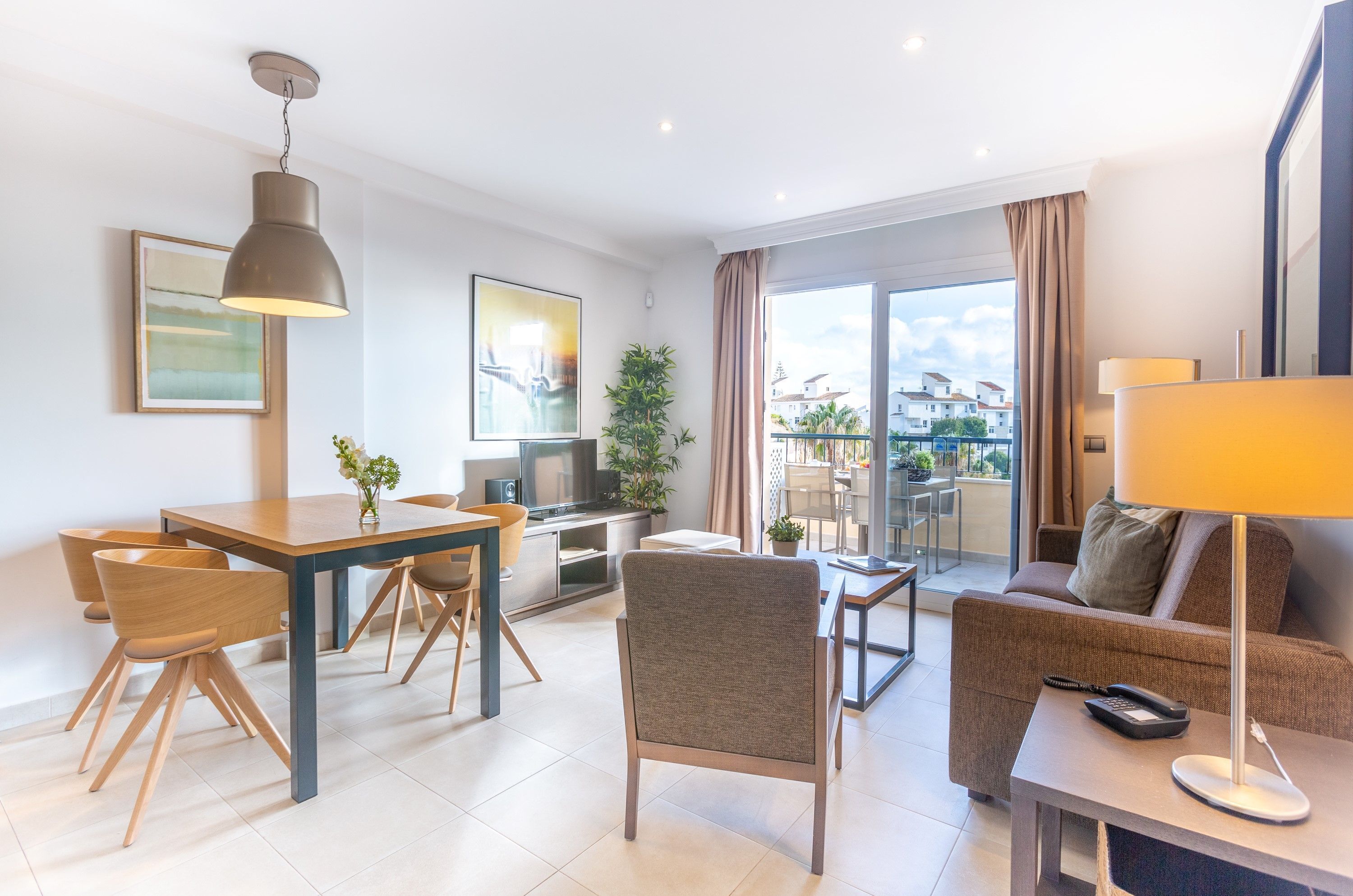 Ramada Hotel & Suites by Wyndham Costa del Sol Fuengirola