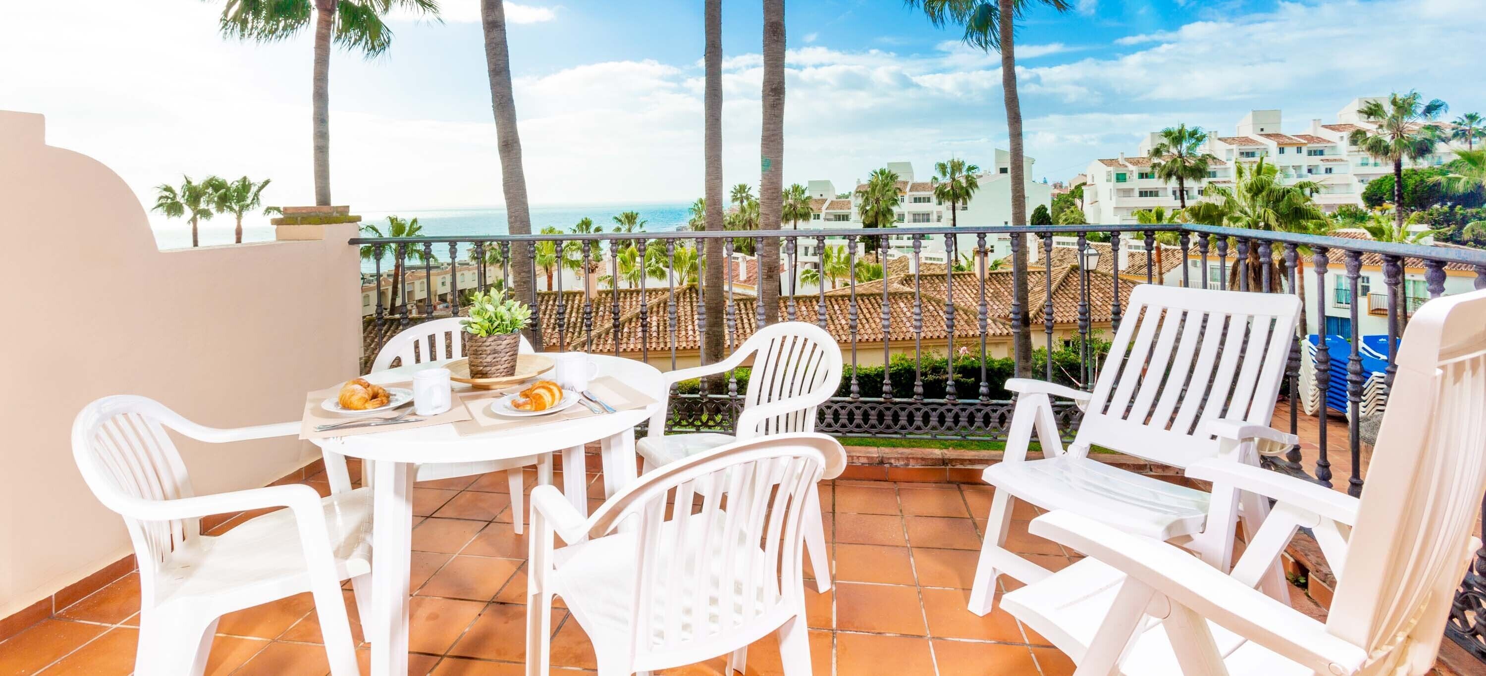 Ramada Hotel & Suites by Wyndham Costa del Sol Fuengirola