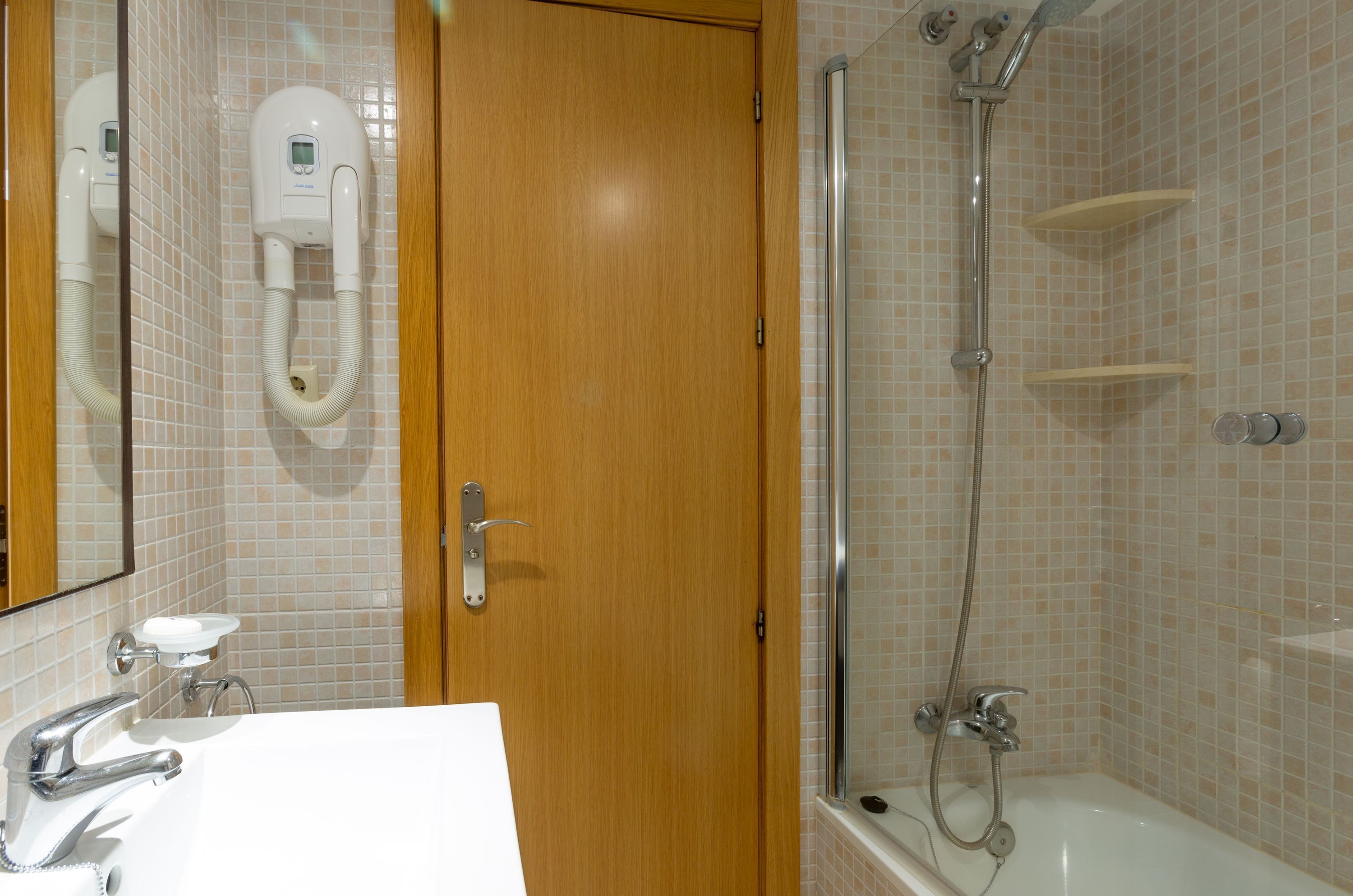 Ramada Hotel & Suites by Wyndham Costa del Sol Fuengirola