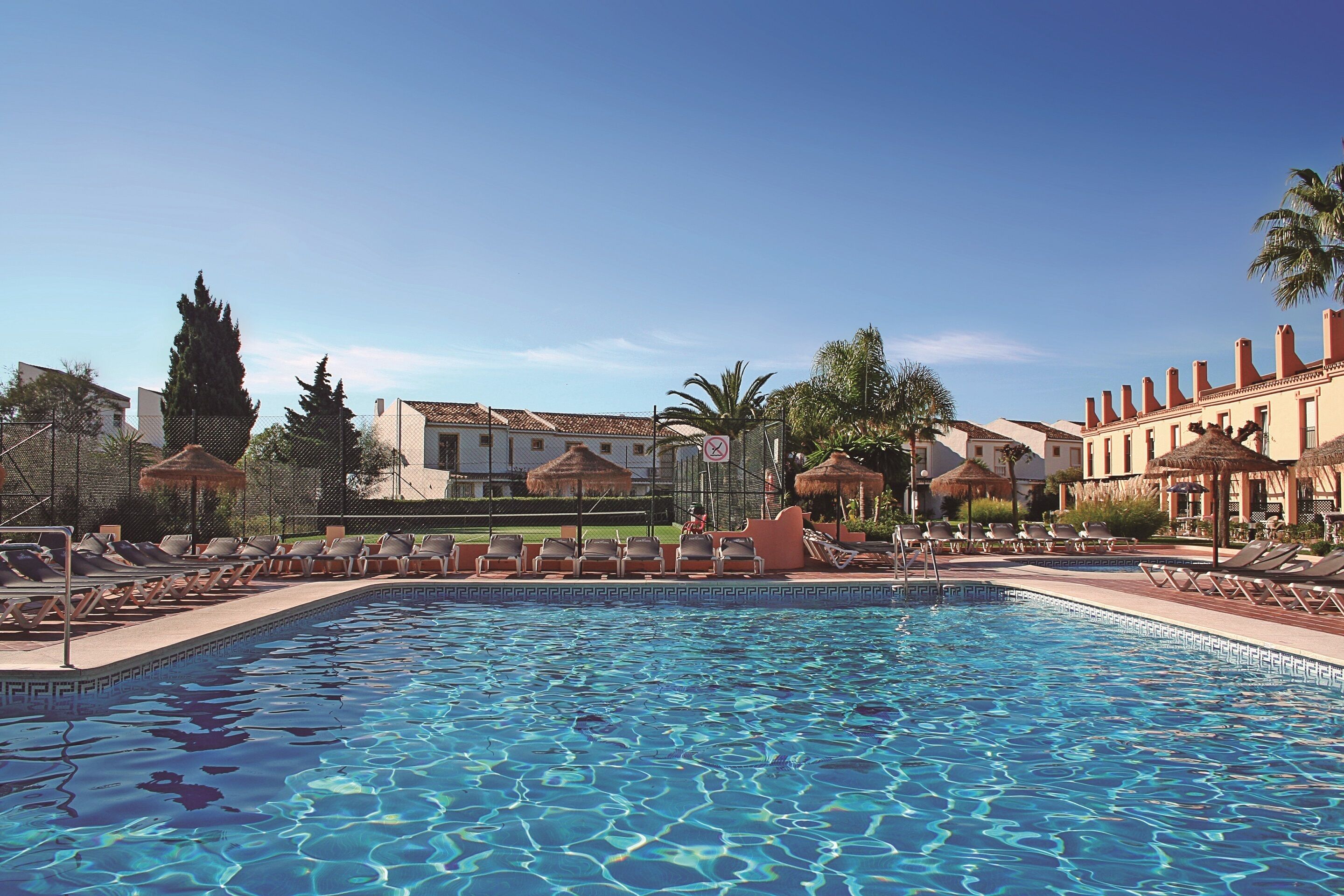 Ramada Hotel & Suites by Wyndham Costa del Sol Fuengirola