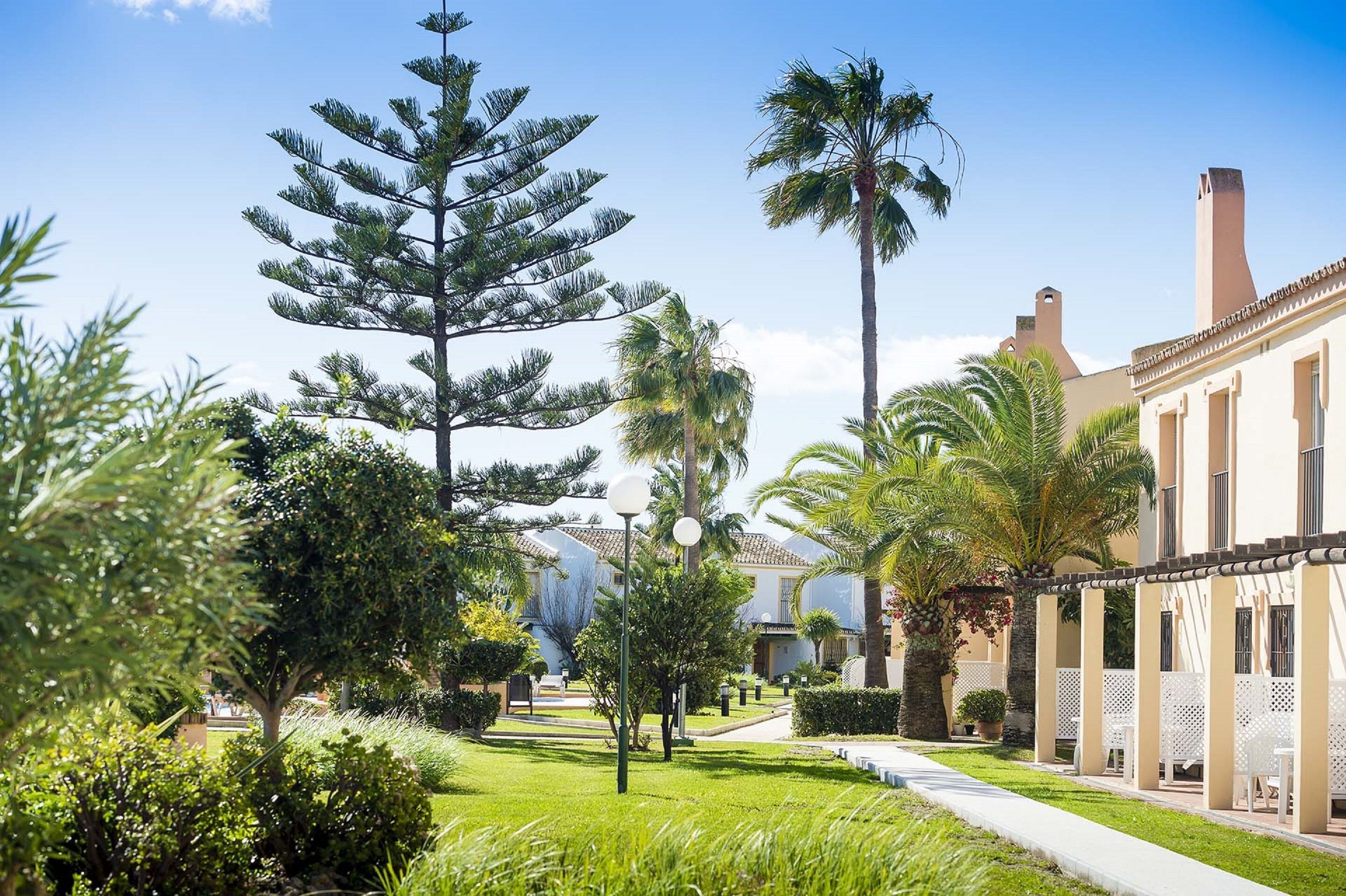 Ramada Hotel & Suites by Wyndham Costa del Sol Fuengirola