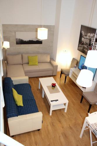 Apartamentos Clavero