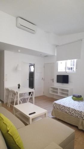 Apartamentos Clavero