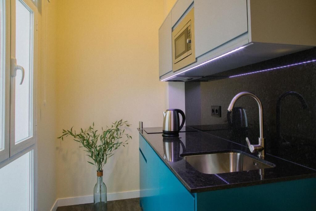 Apartamentos Líbere Málaga Teatro Romano