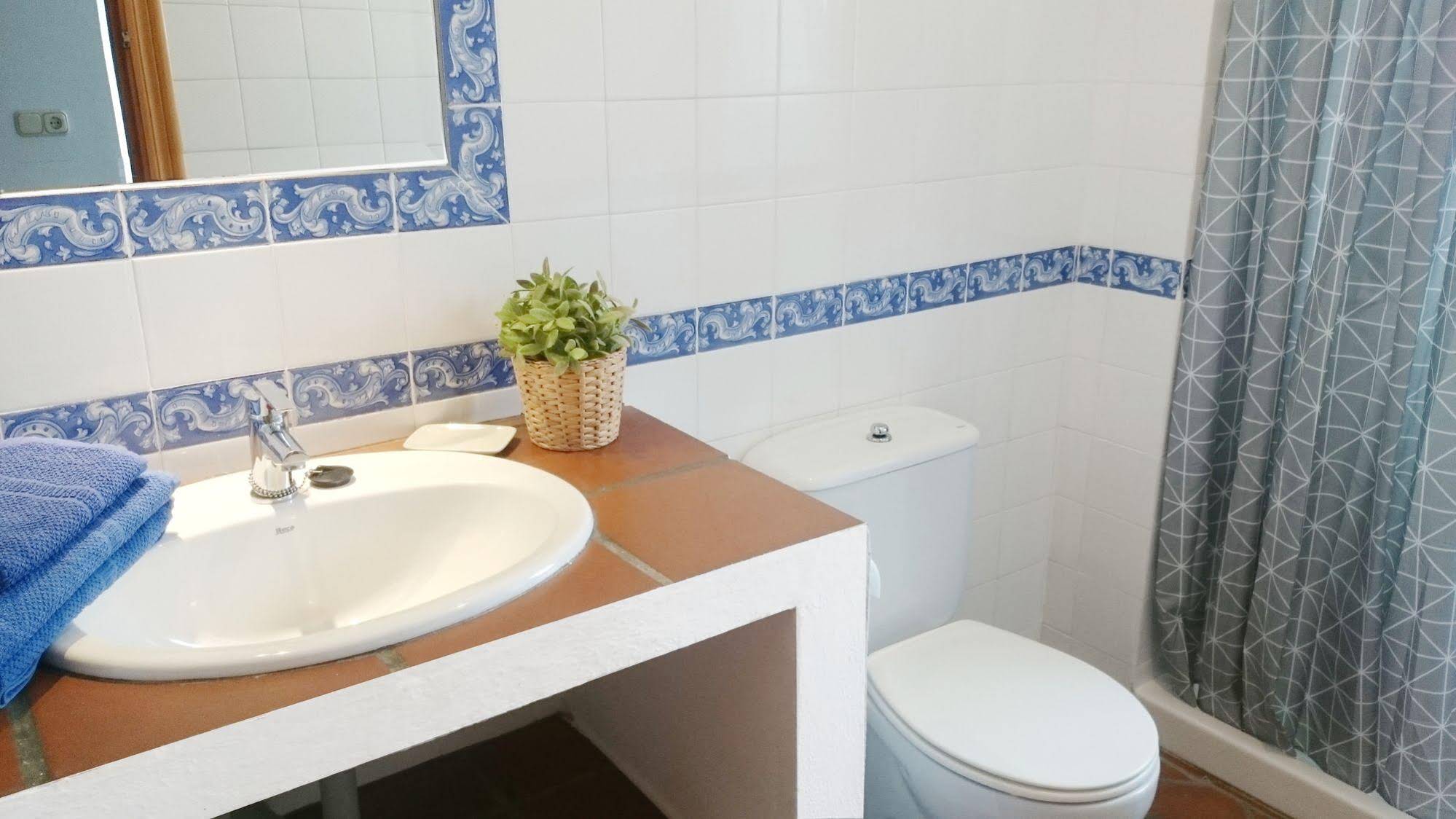 Apartamentos Turísticos La Mundial