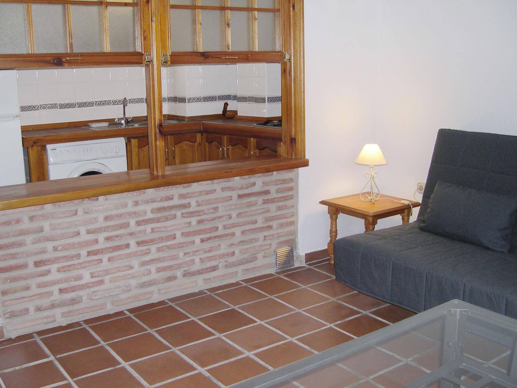 Apartamentos Turísticos La Mundial