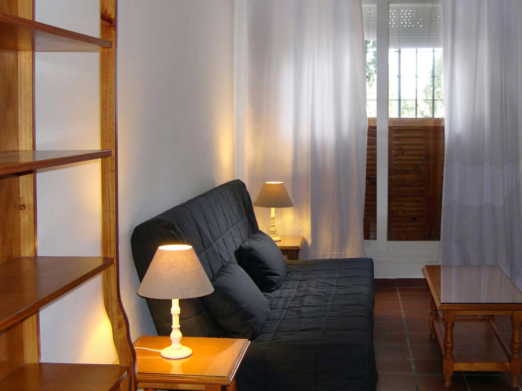 Apartamentos Turísticos La Mundial