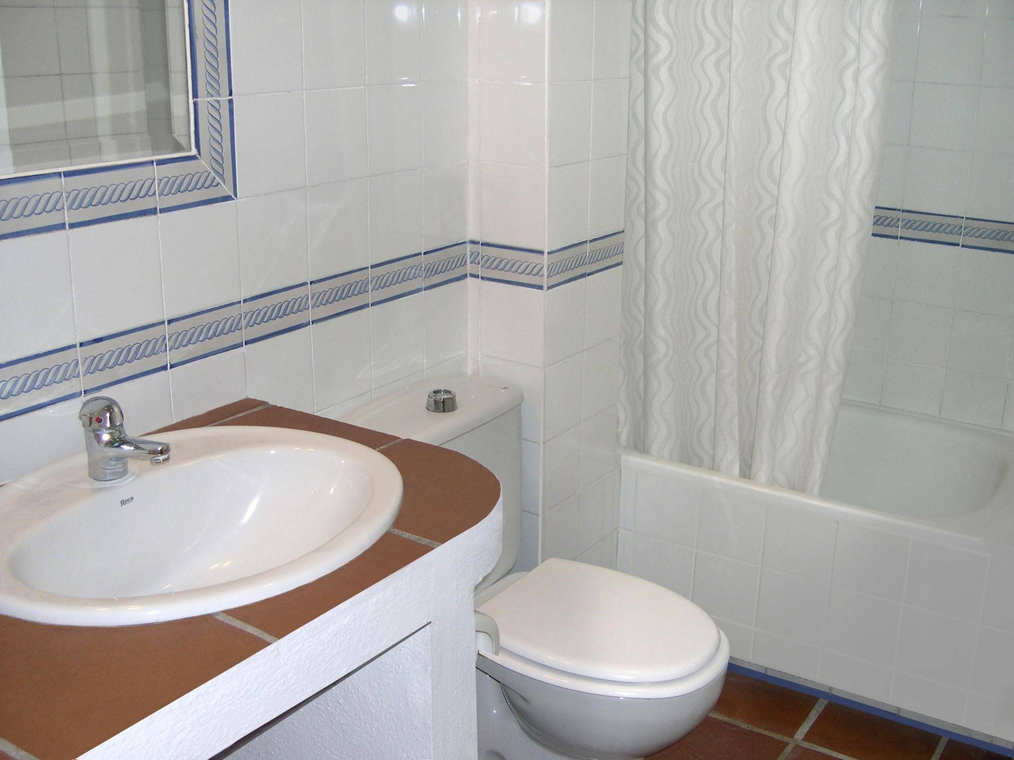 Apartamentos Turísticos La Mundial
