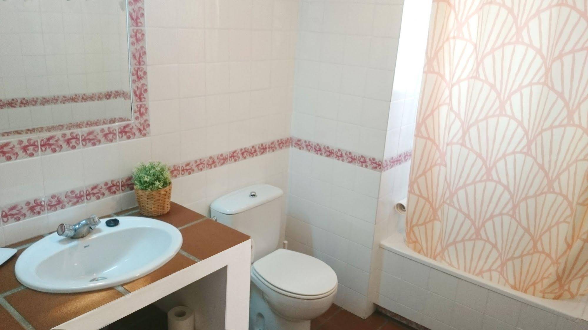Apartamentos Turísticos La Mundial