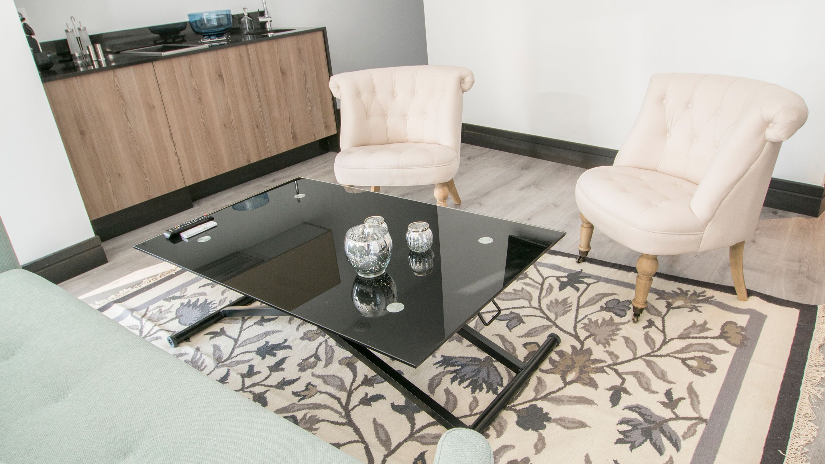 Avenue Rooms