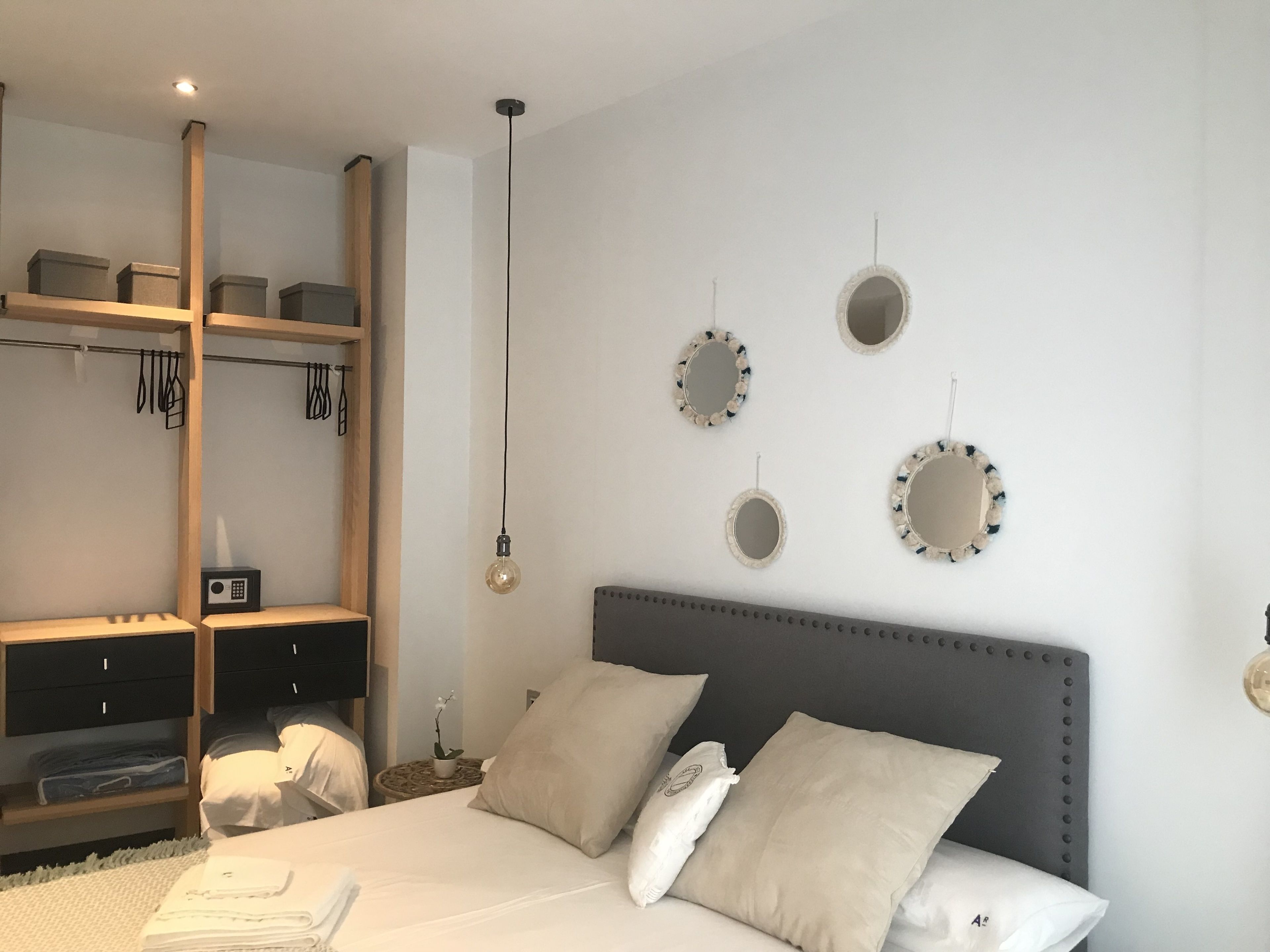 Avenue Rooms