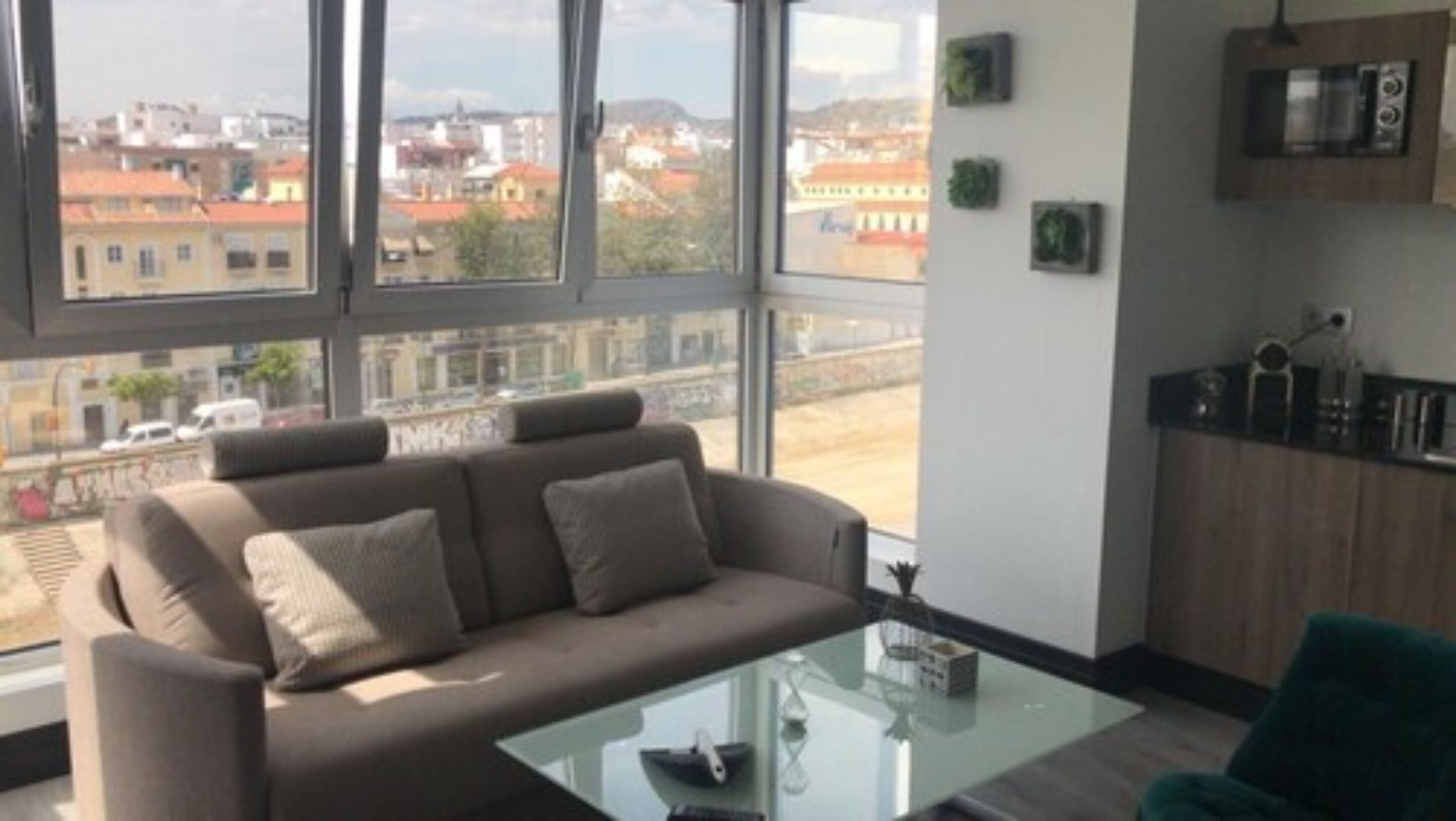 Avenue Rooms