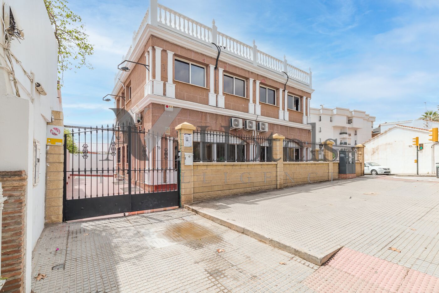 AyZ El Cano