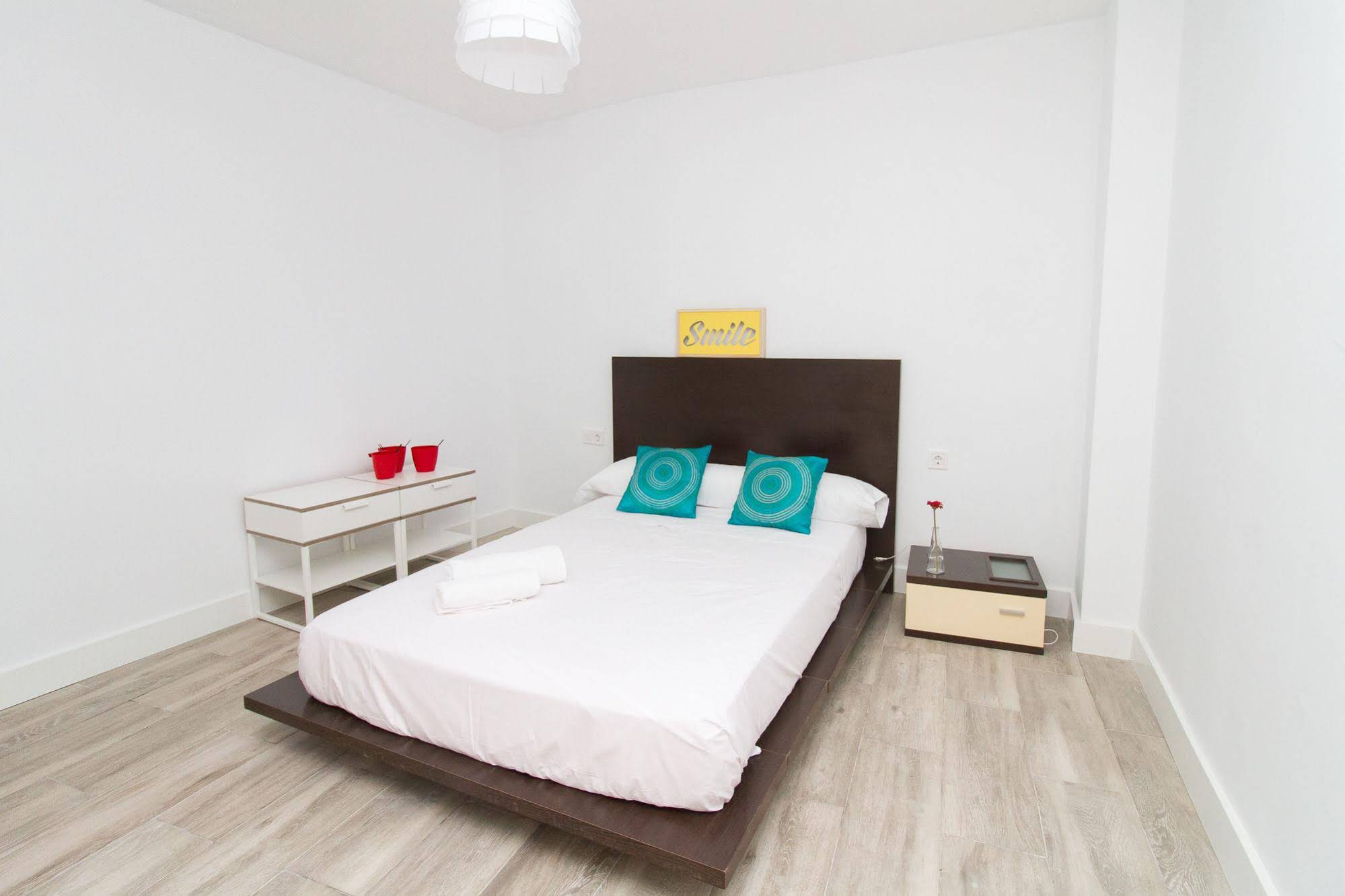 Calle Victoria Modern & Comfortable by La Recepción