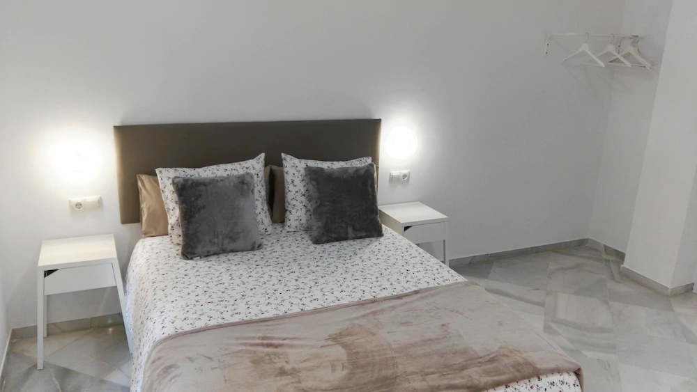 Fan Suites Duquesa