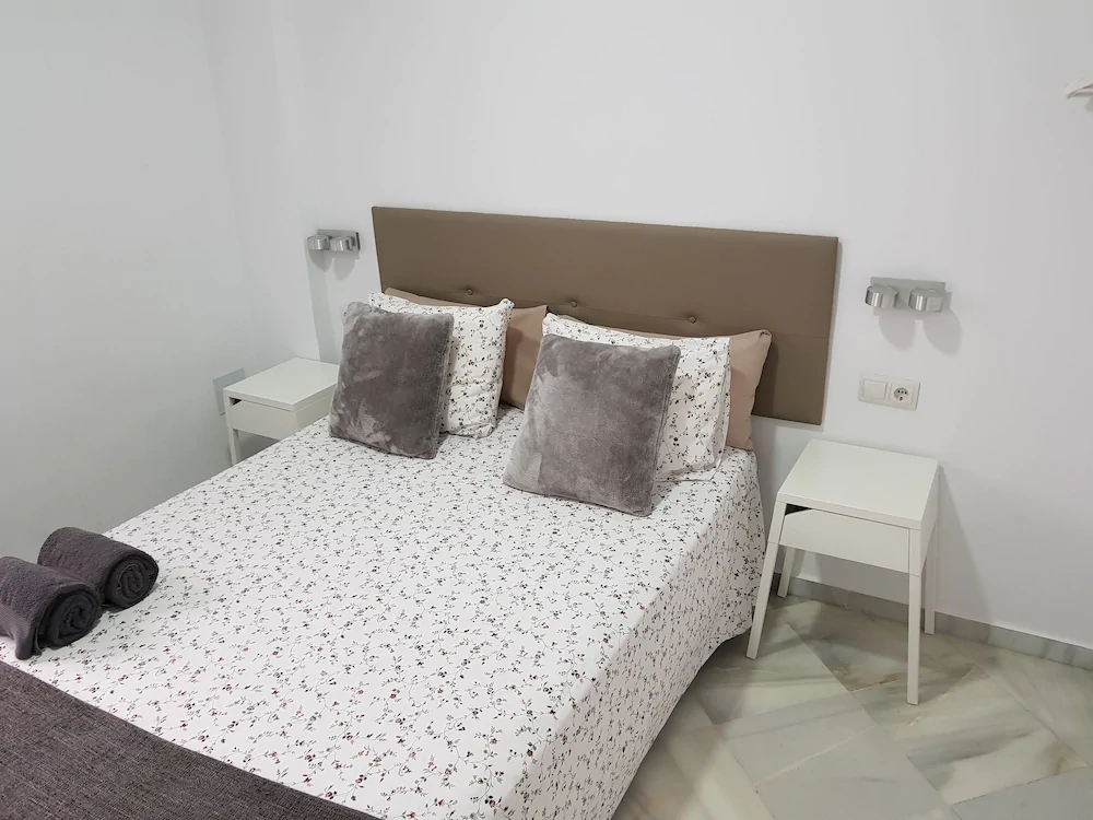 Fan Suites Duquesa