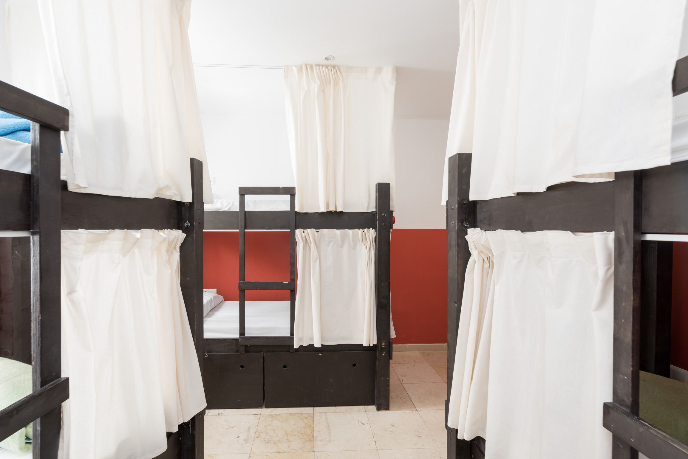 Feel Hostel City Center