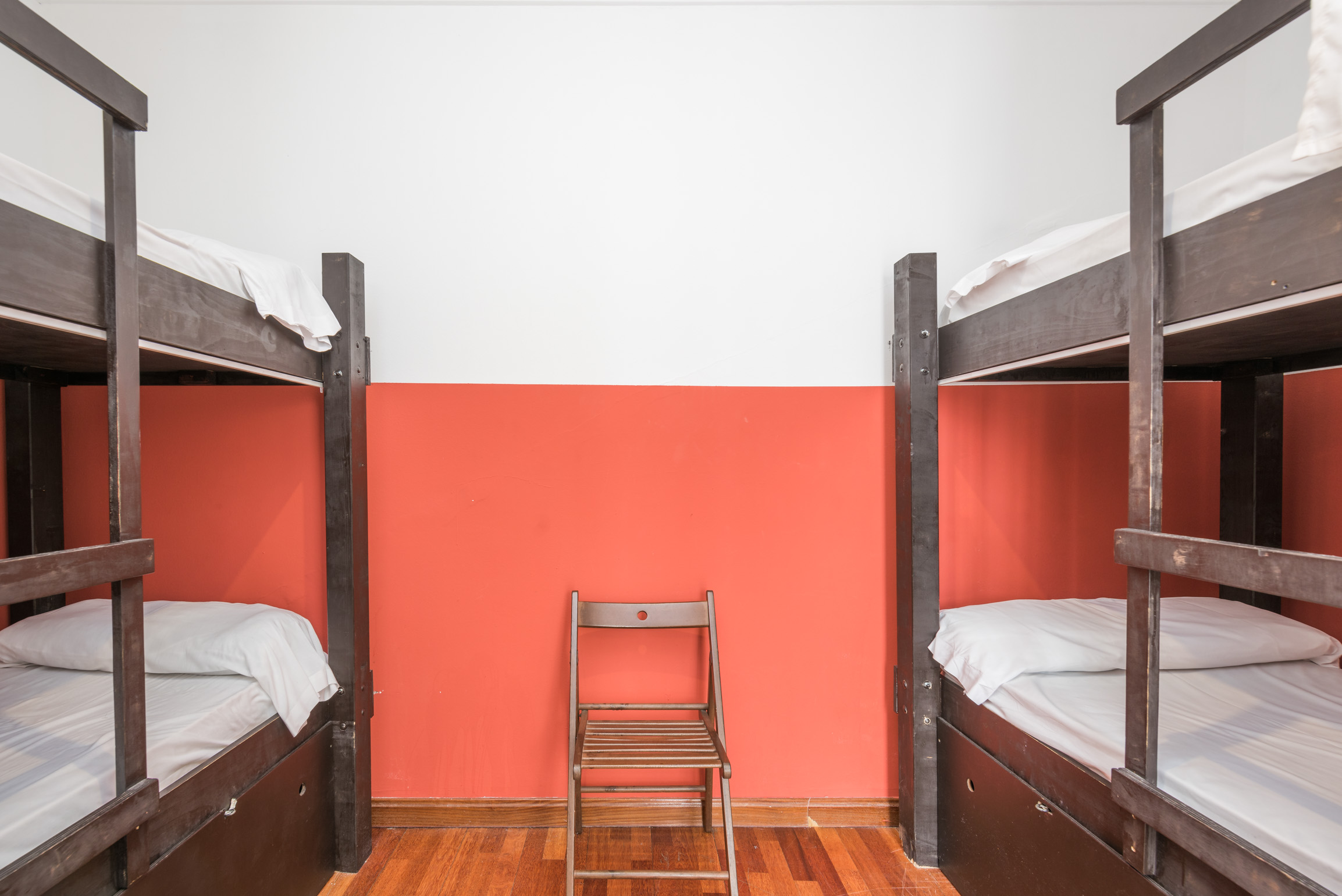 Feel Hostel City Center