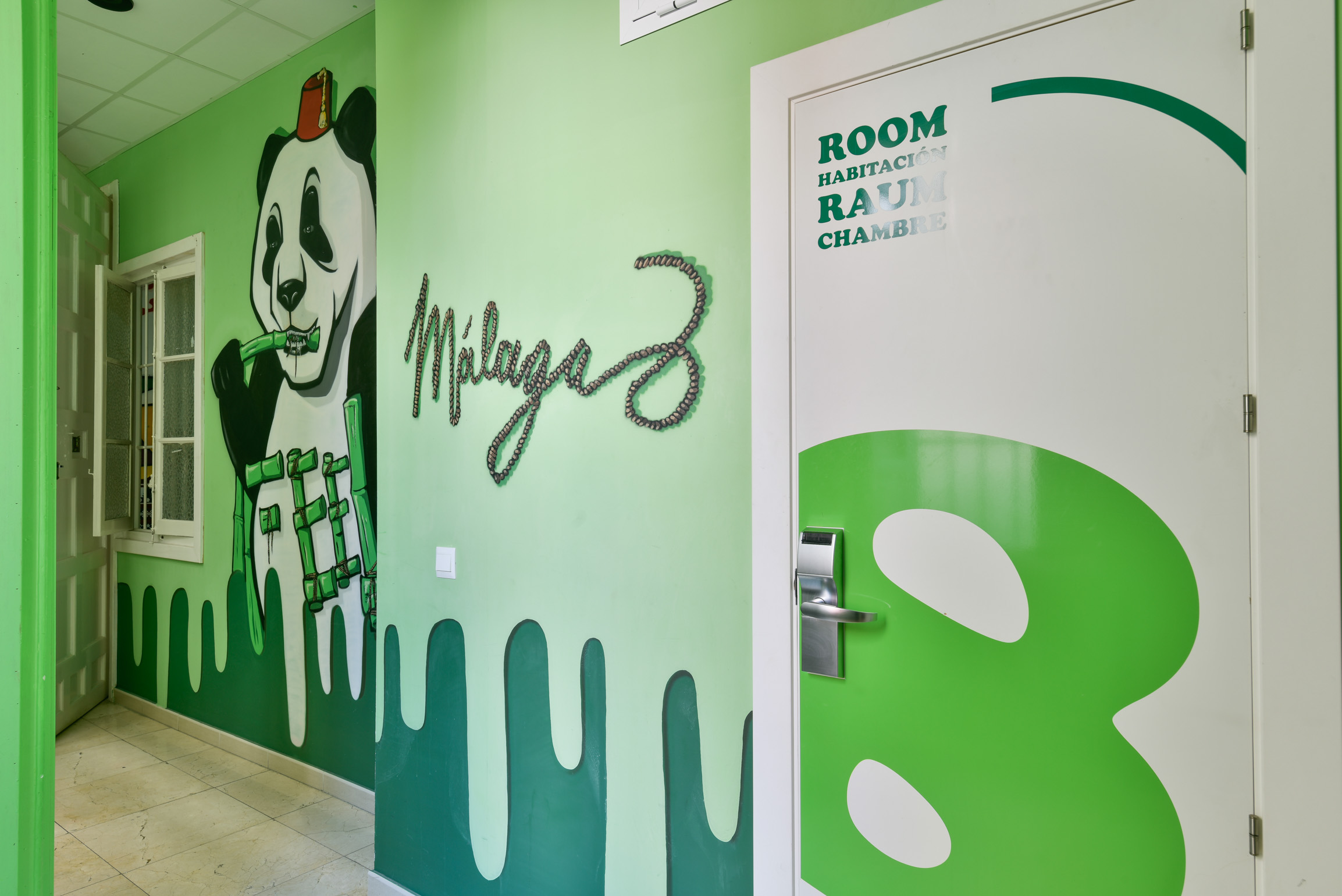 Feel Hostel City Center