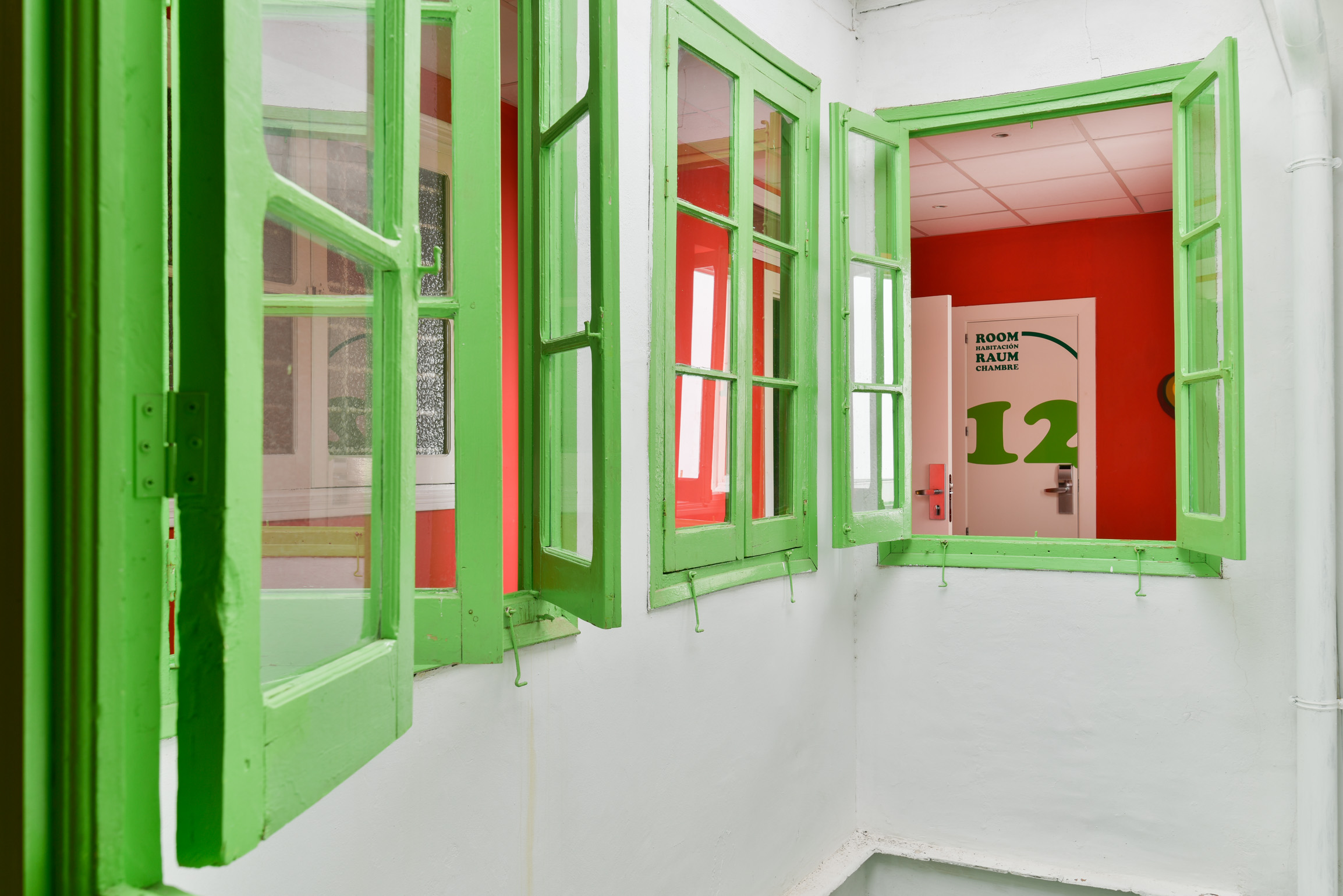 Feel Hostel City Center