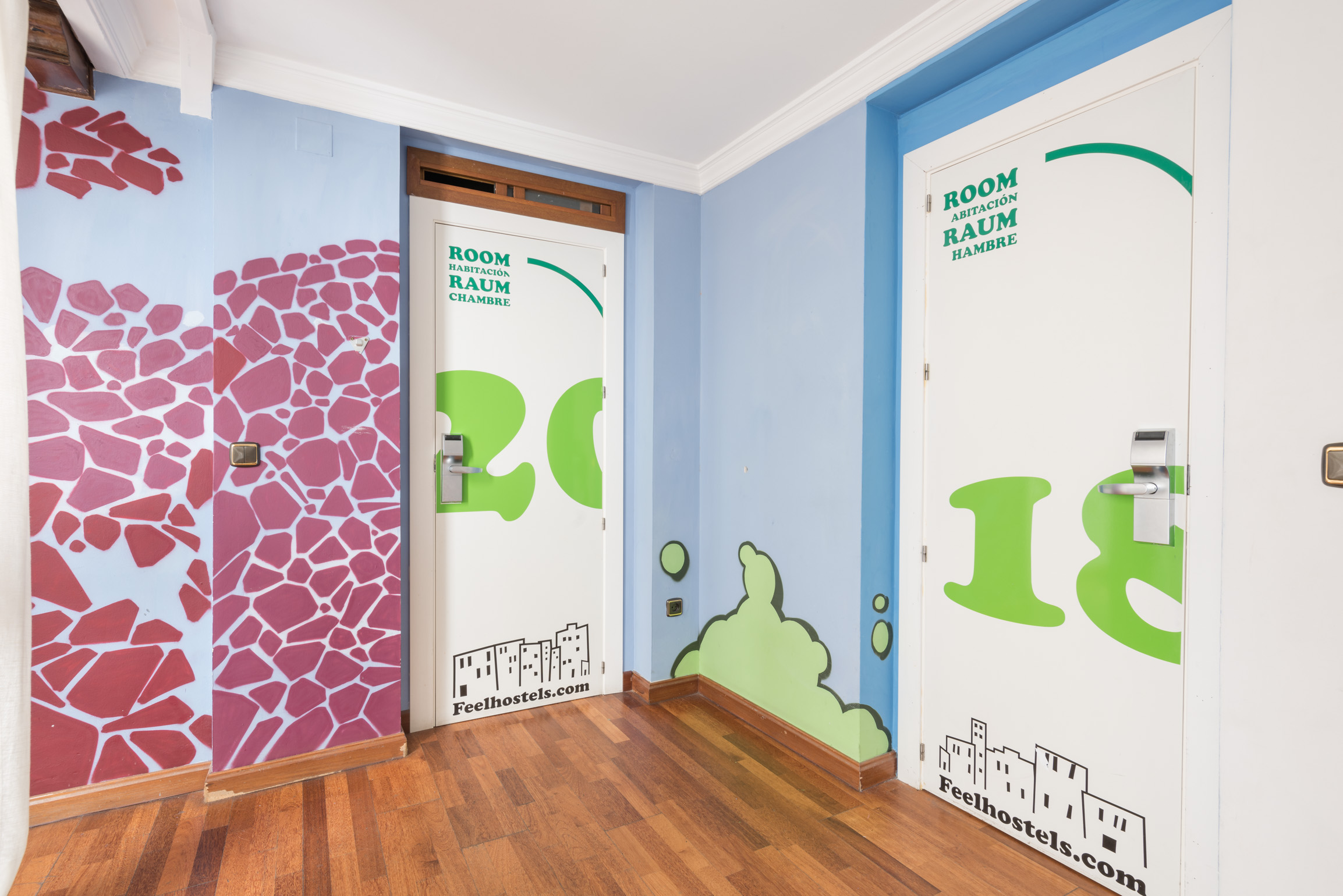 Feel Hostel City Center