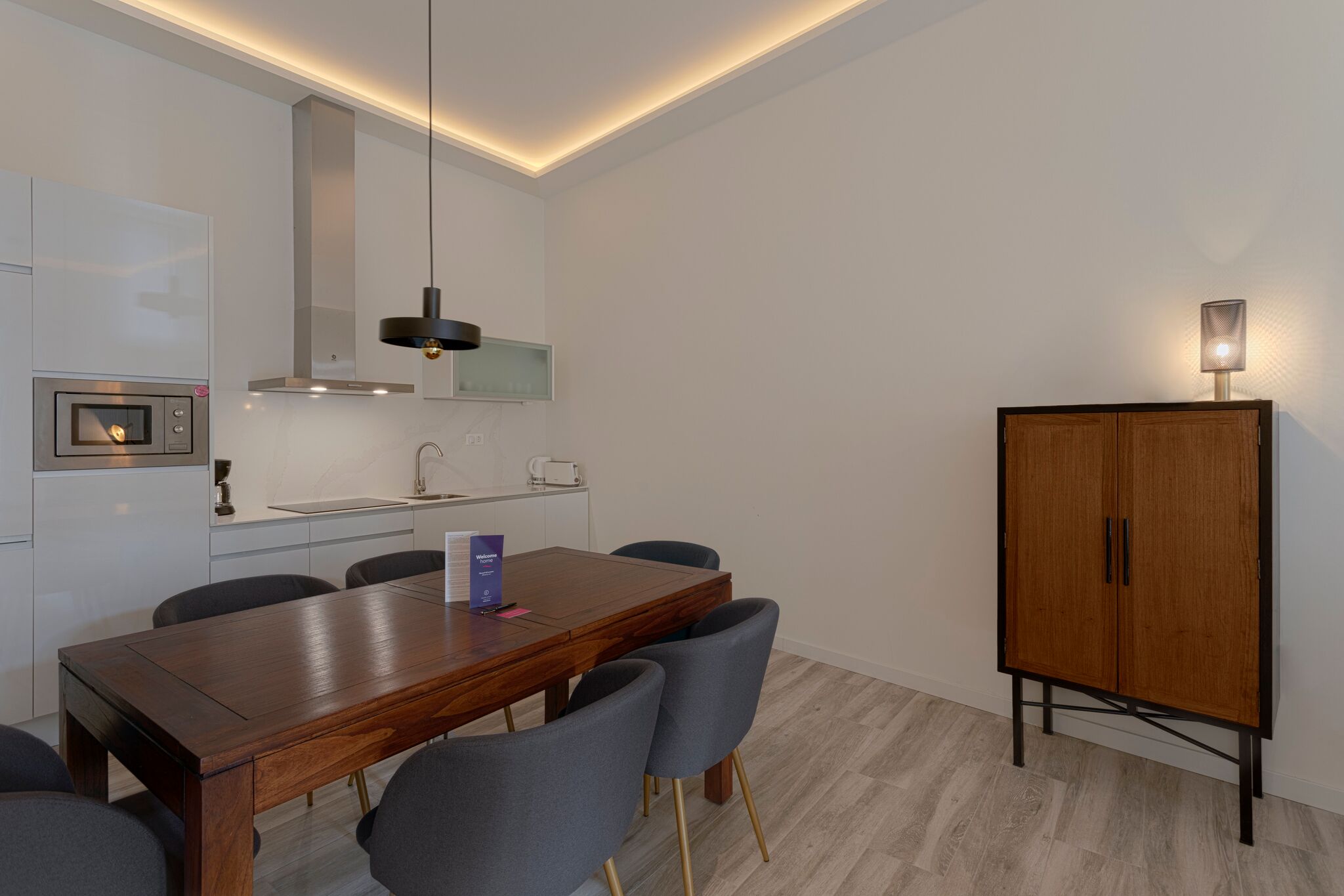 Fresh Velazquez Apartments