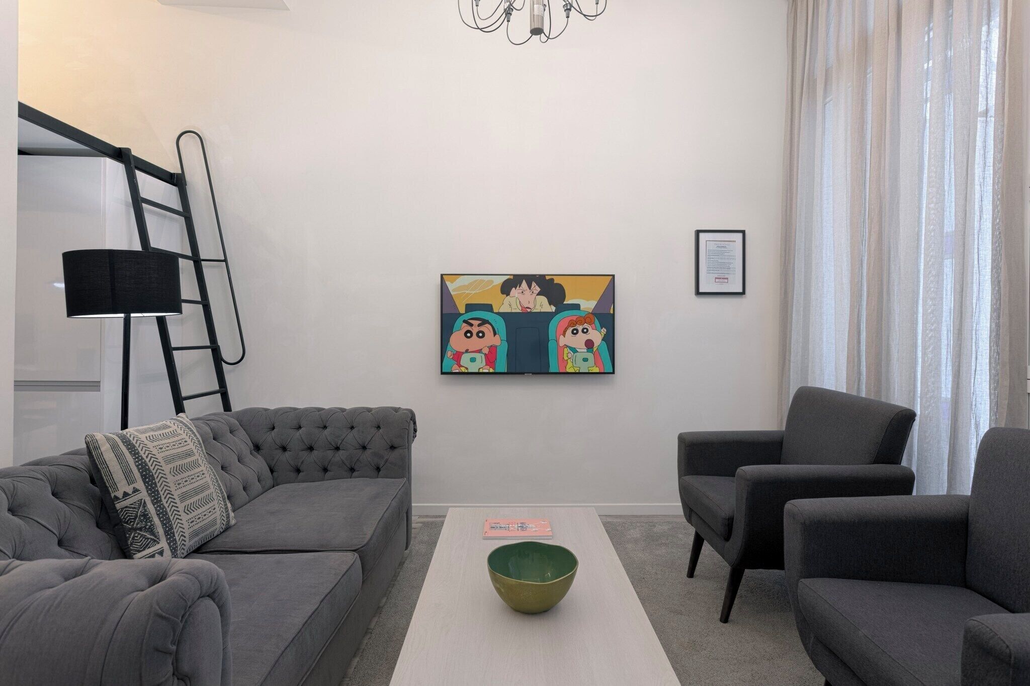 Fresh Velazquez Apartments