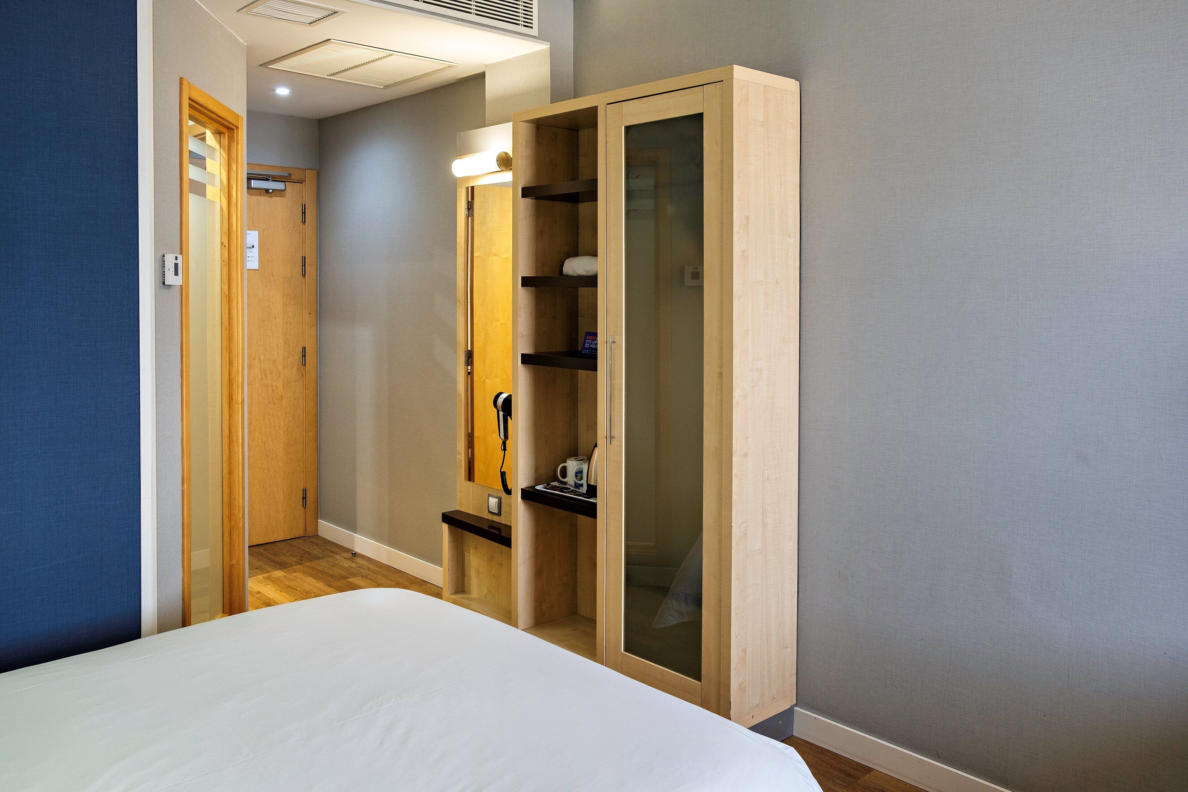 Holiday Inn Express Málaga - Aeropuerto