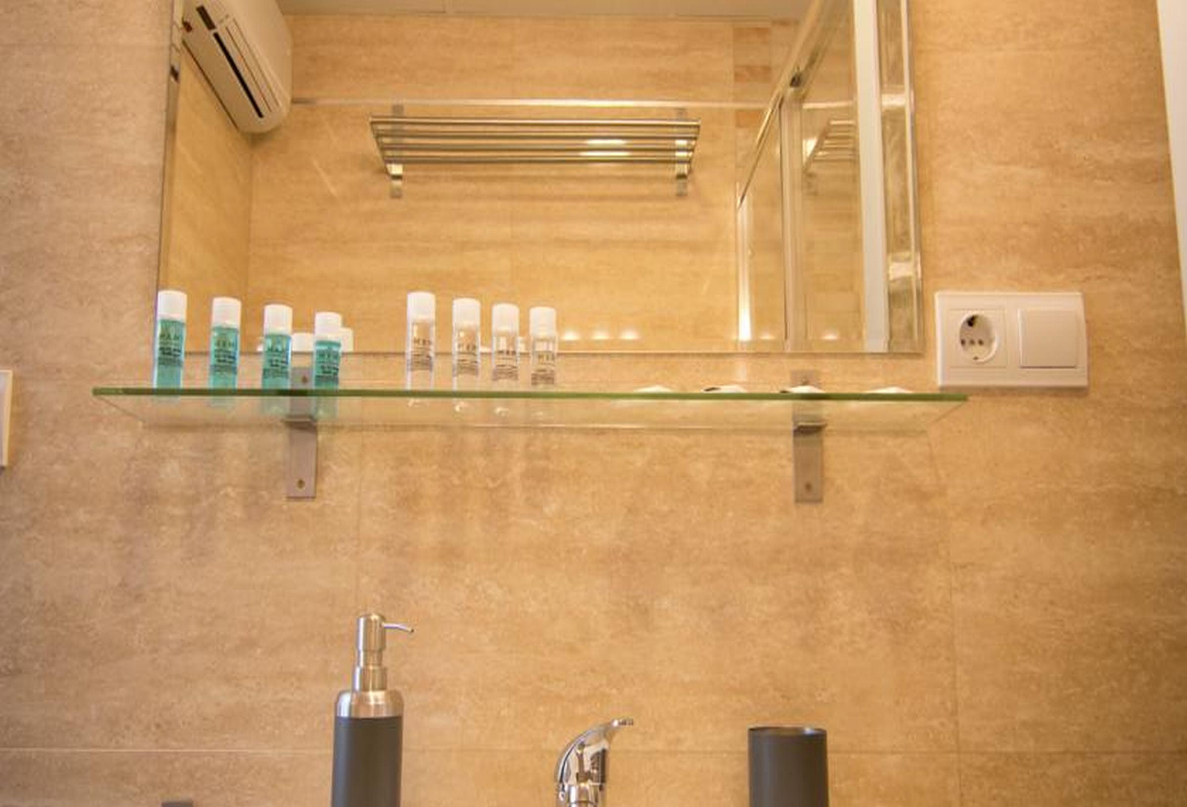 Holidays2Malaga Calle Viento Terrace Duplex