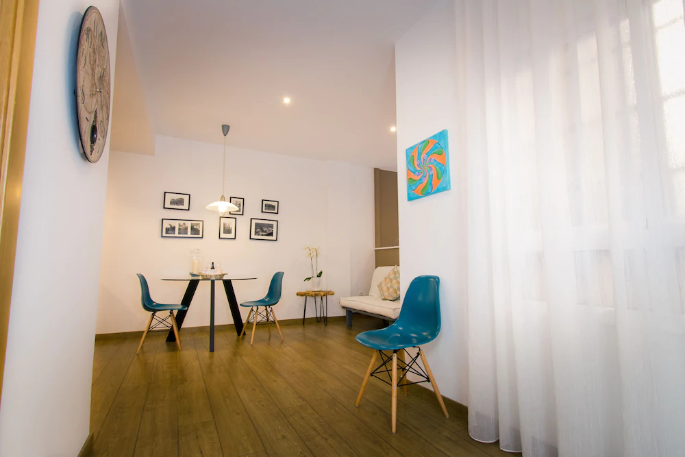 Holidays2Malaga Malagueta Beach