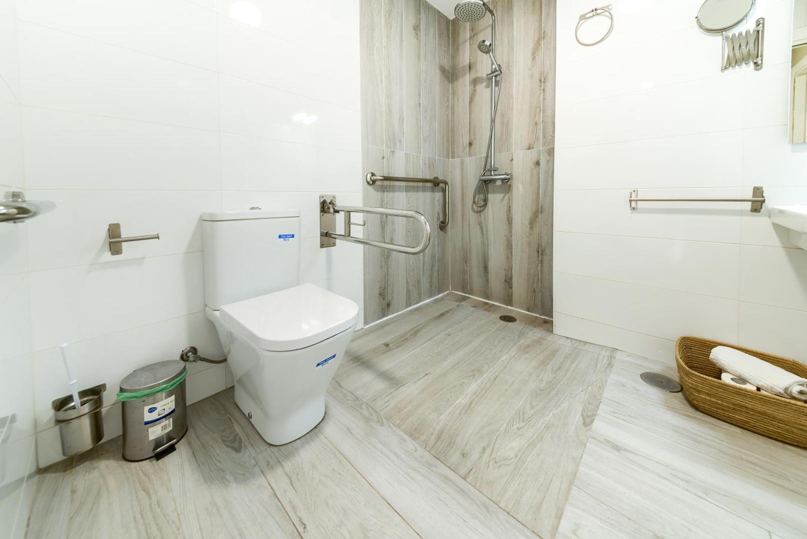 Holidays2Malaga Suites