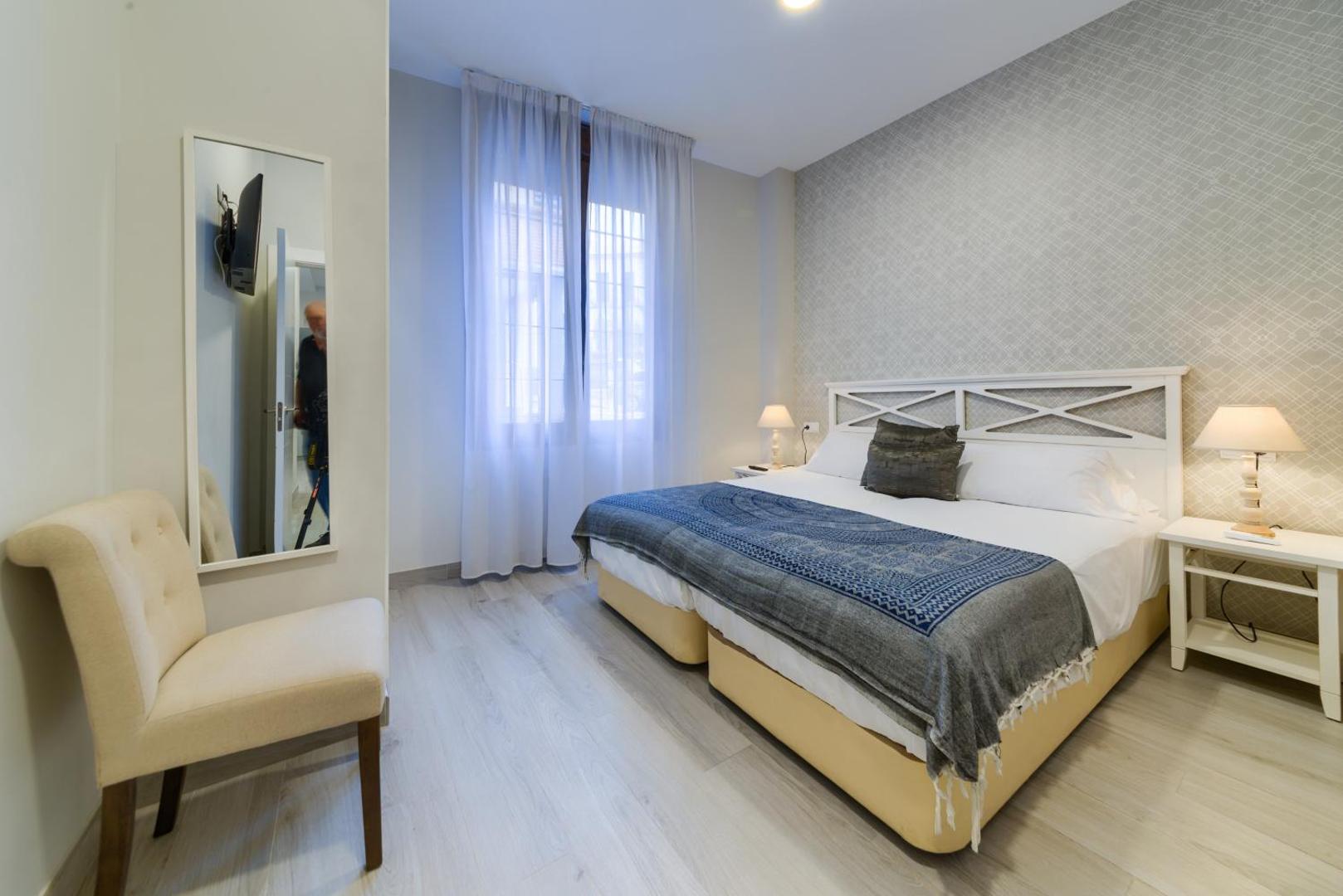 Holidays2Malaga Suites