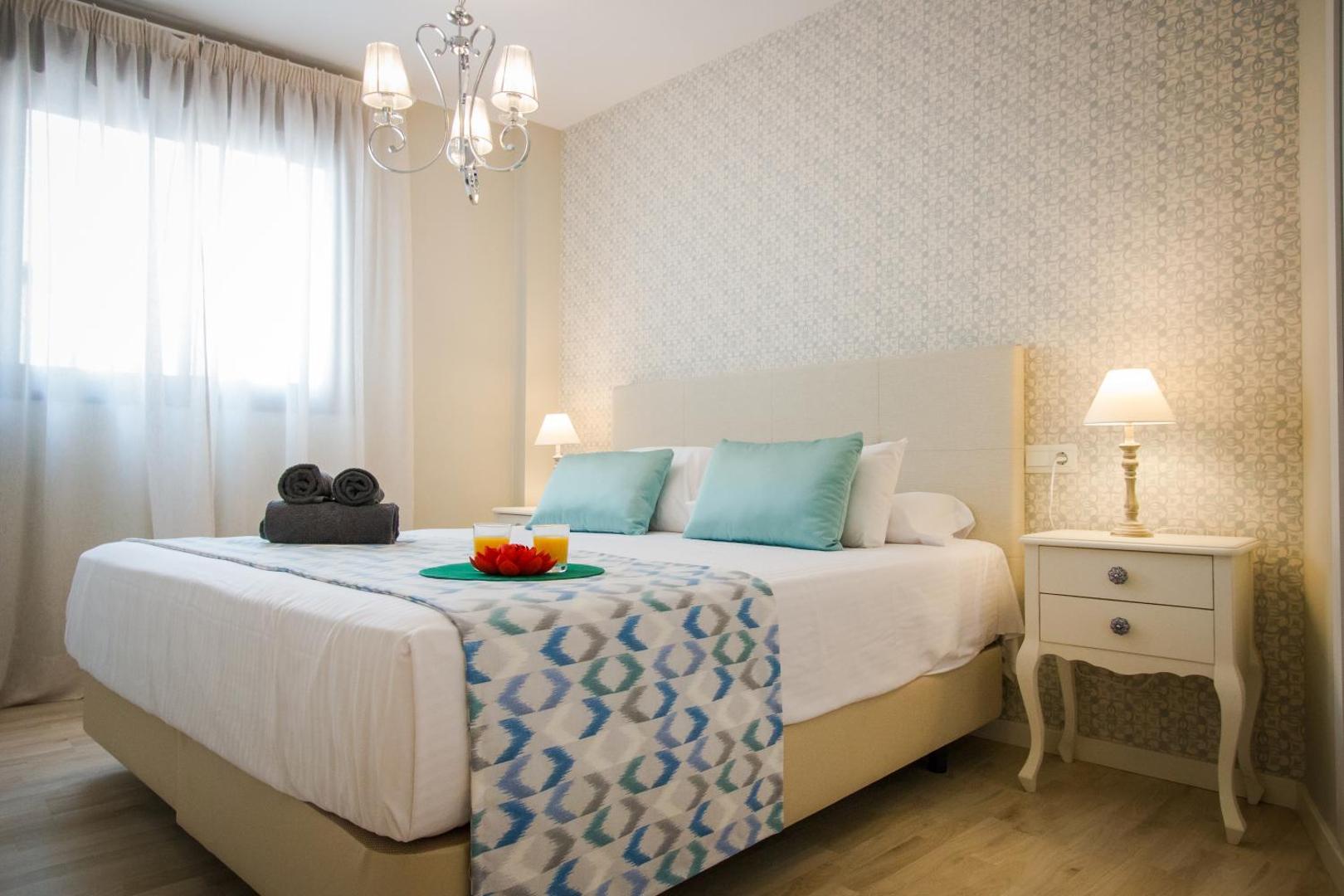 Holidays2Malaga Suites